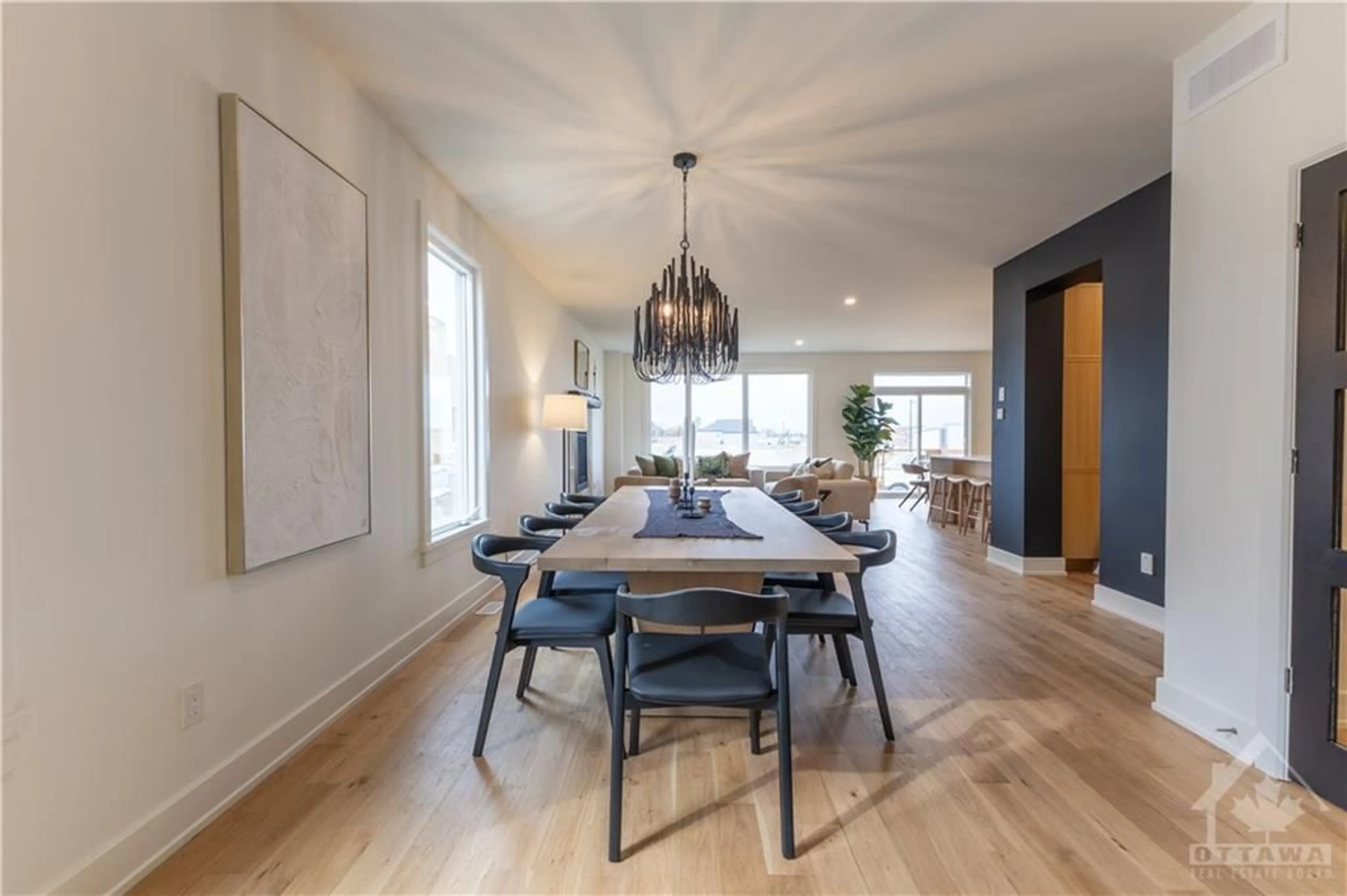 Dining room, wood floors for 711 PLOUGHMAN Pl, Ottawa Ontario K2S 3C4