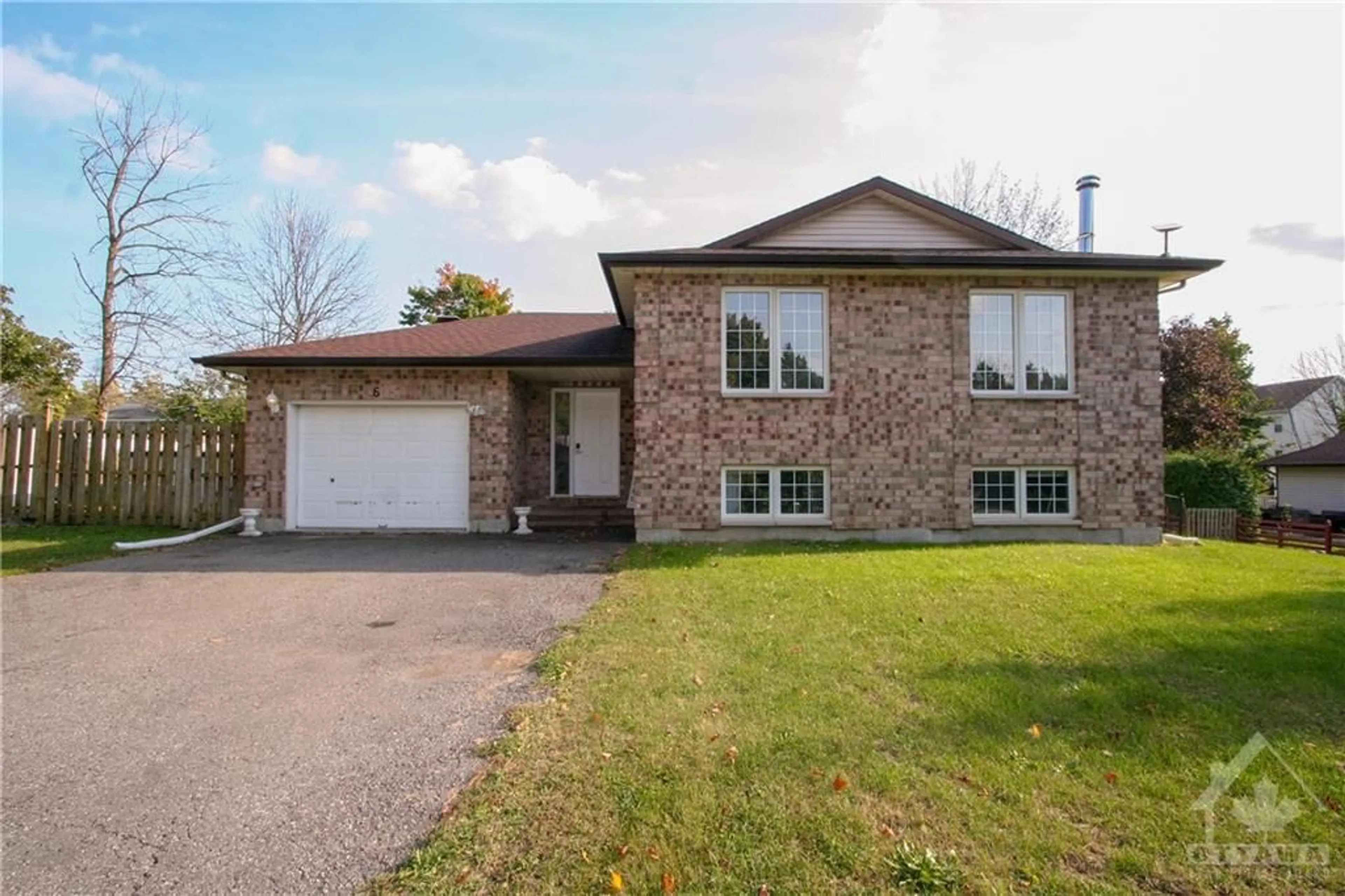 Home with brick exterior material for 6 SILVER FOX Cres, Winchester Ontario K0C 2K0