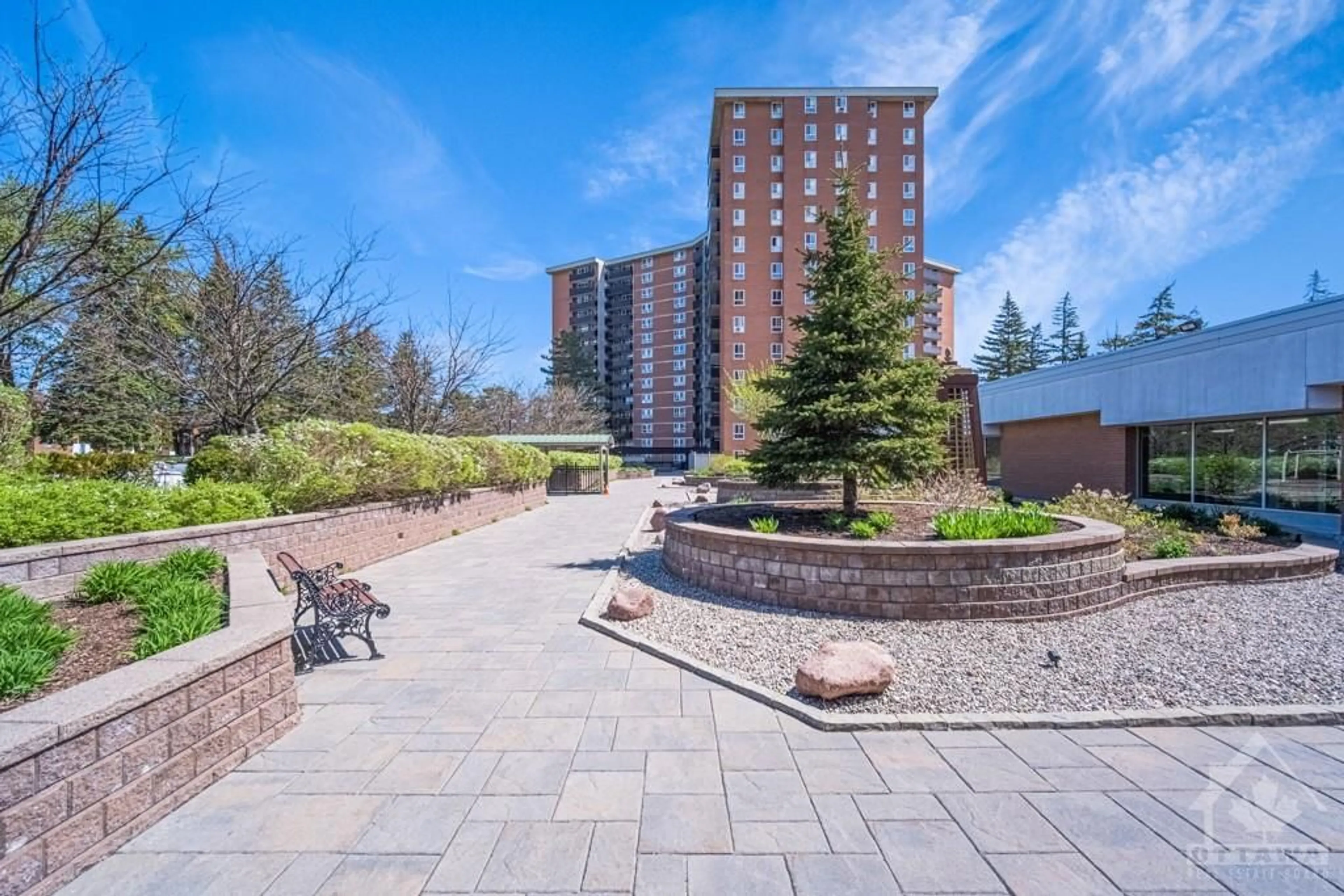 Patio, the front or back of building for 2020 JASMINE Cres #410, Ottawa Ontario K1J 8K5