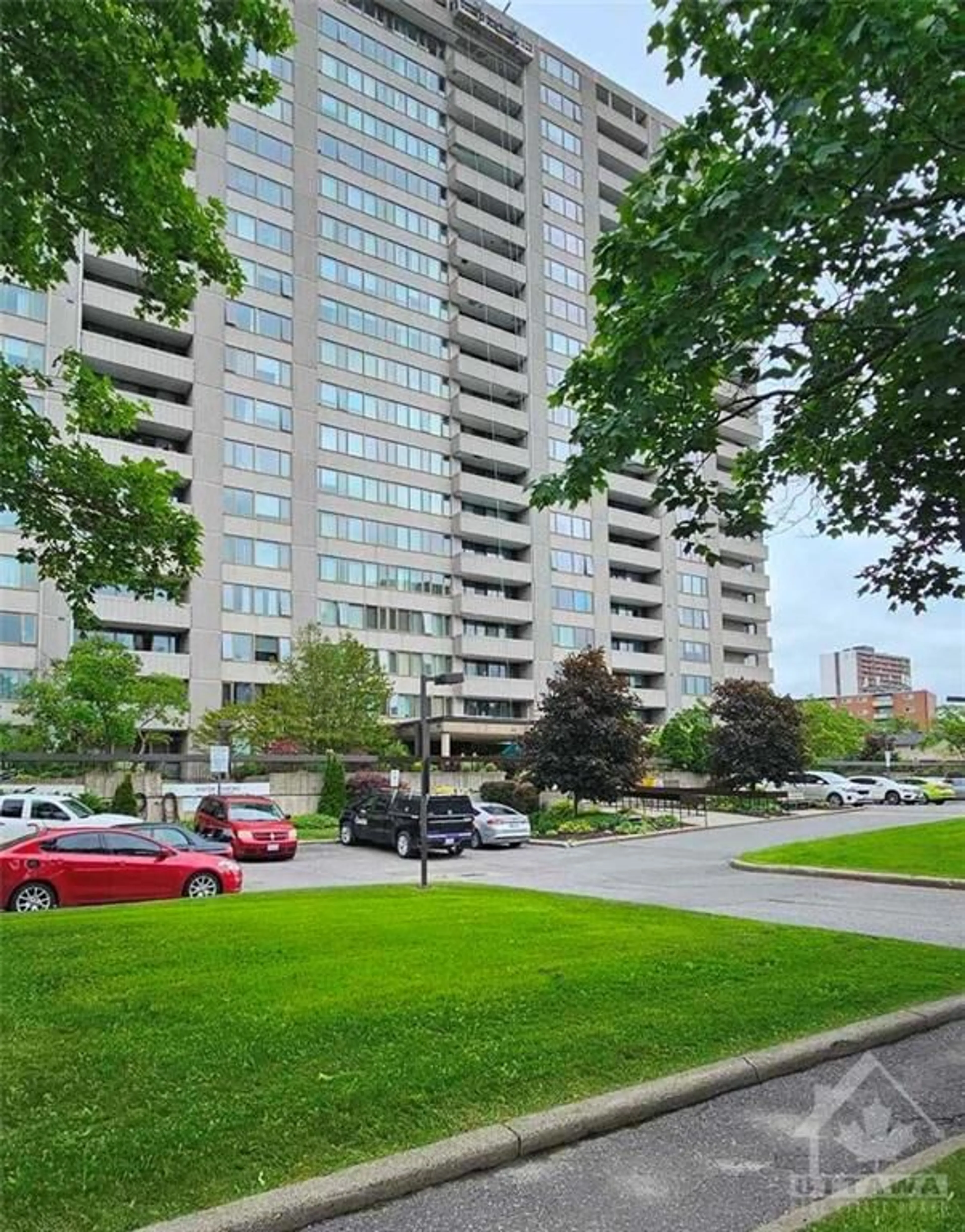 A pic from exterior of the house or condo, the street view for 2625-501 REGINA St, Ottawa Ontario K2B 5W8