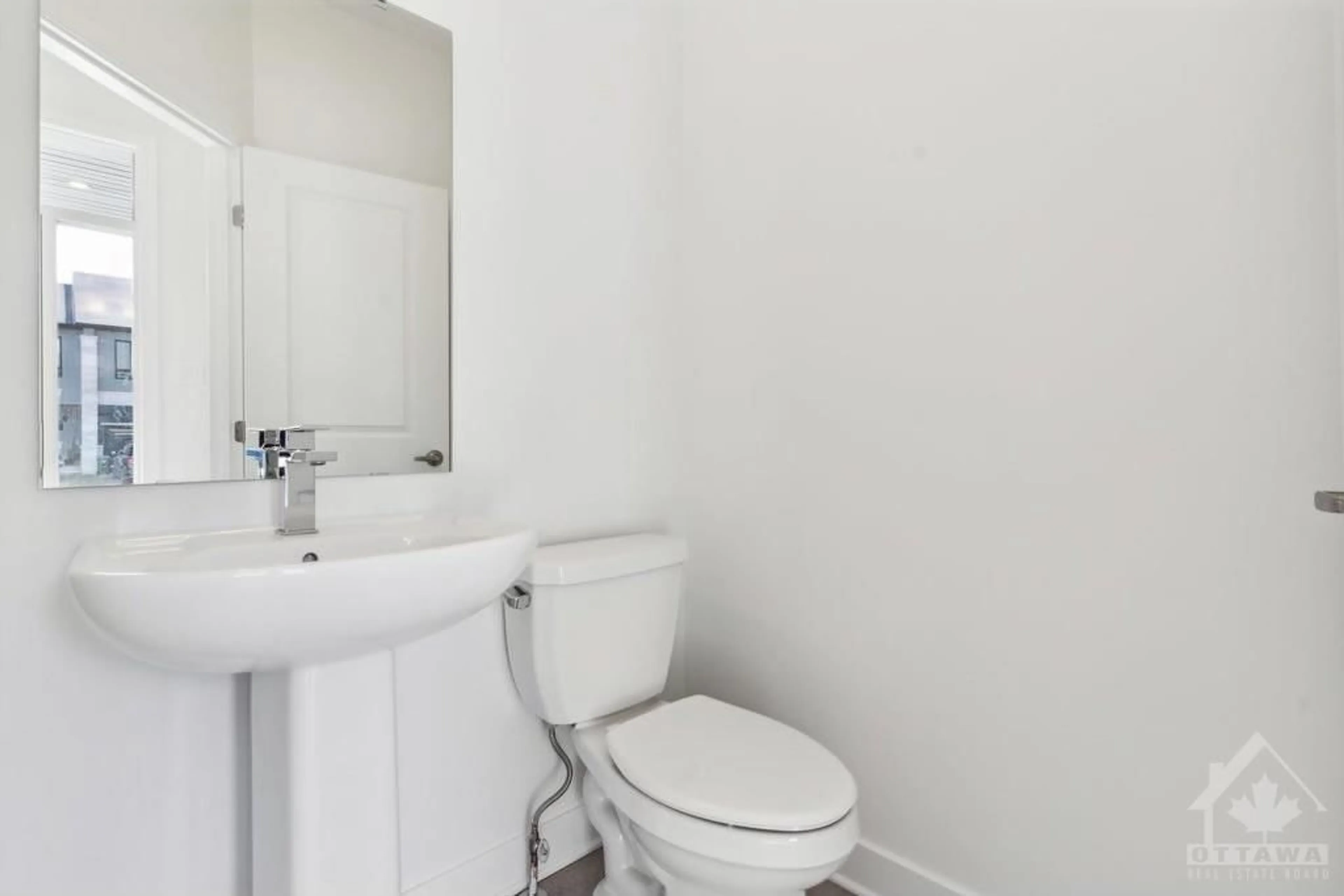 Standard bathroom, not visible floor for 213 BRISTOL Cres, Kemptville Ontario K0G 1J0