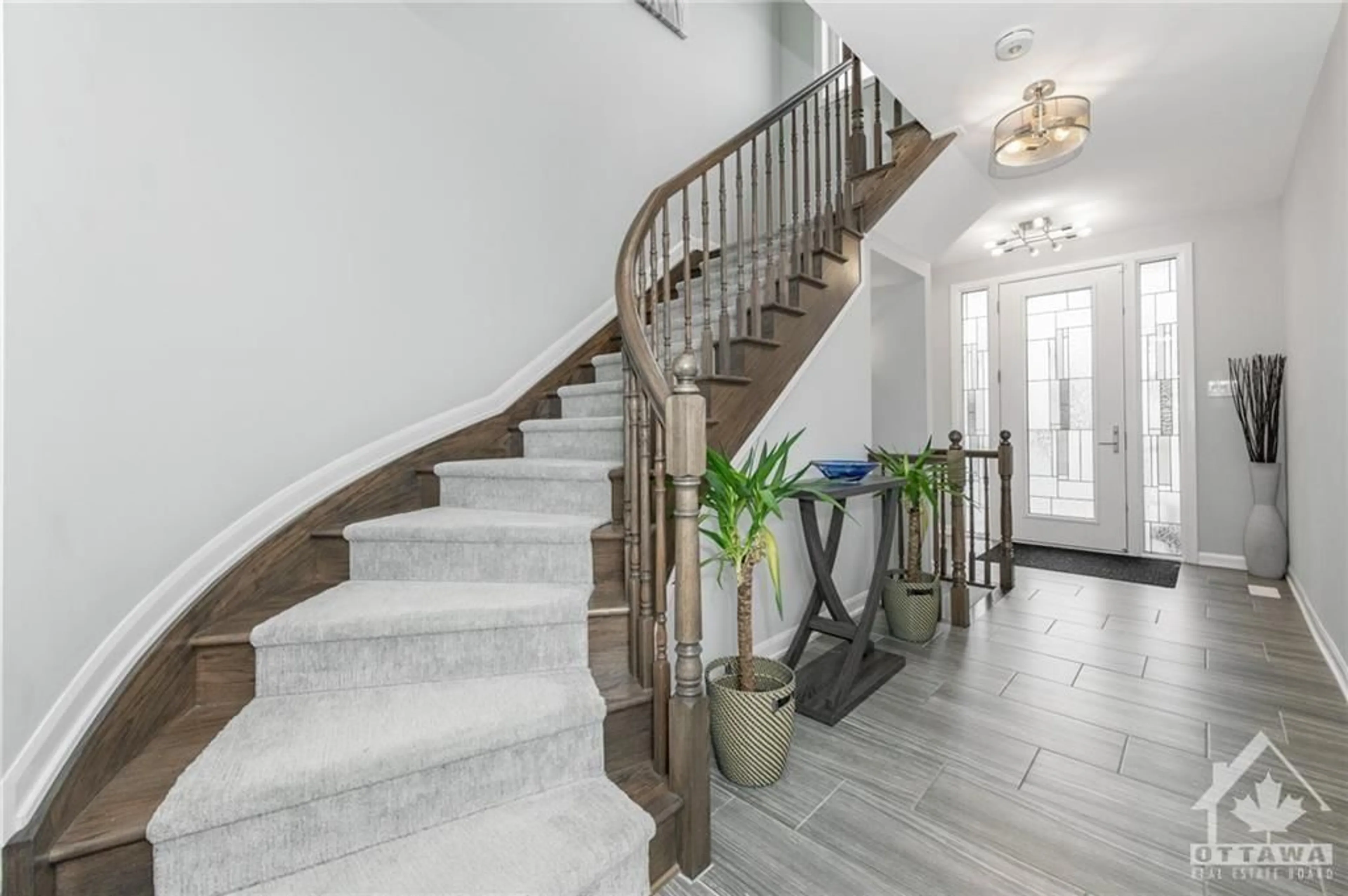 Stairs for 1007 OFFLEY Rd, Ottawa Ontario K4M 0N4