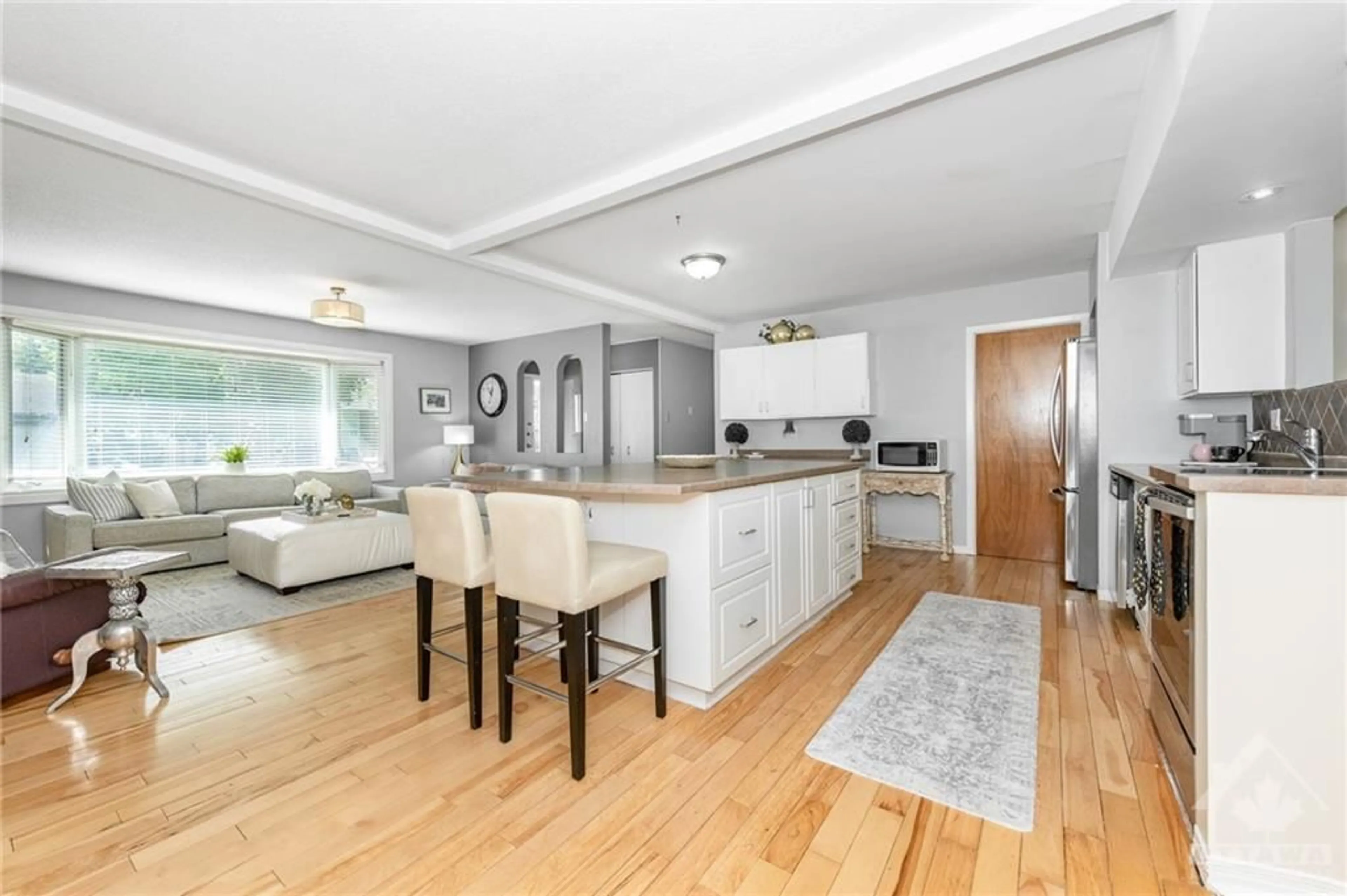 Open concept kitchen for 1133 JEAN PARK Rd, Manotick Ontario K4M 1E4