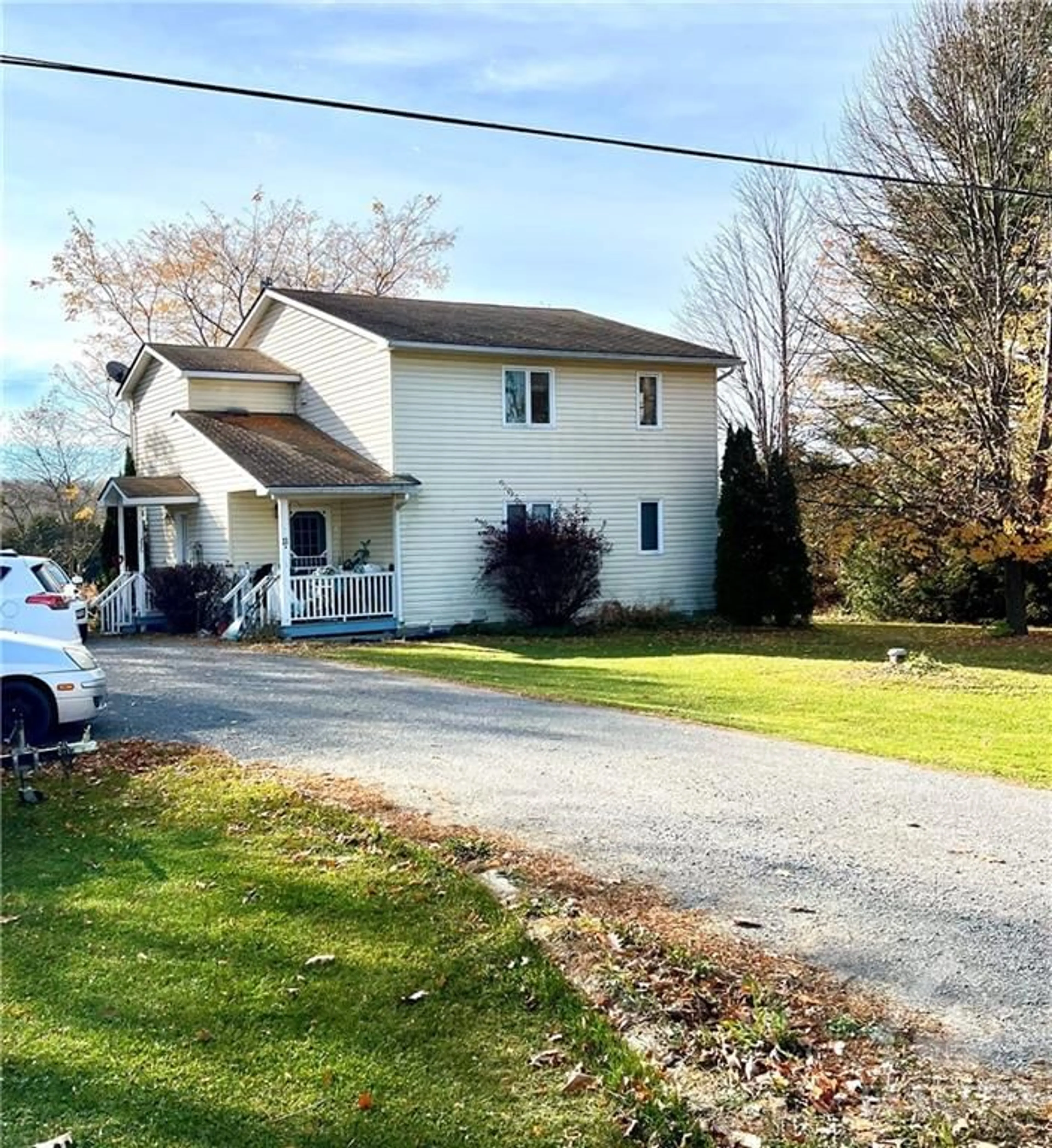 Frontside or backside of a home, cottage for 11 STATION Rd, Portland Ontario K0G 1L0