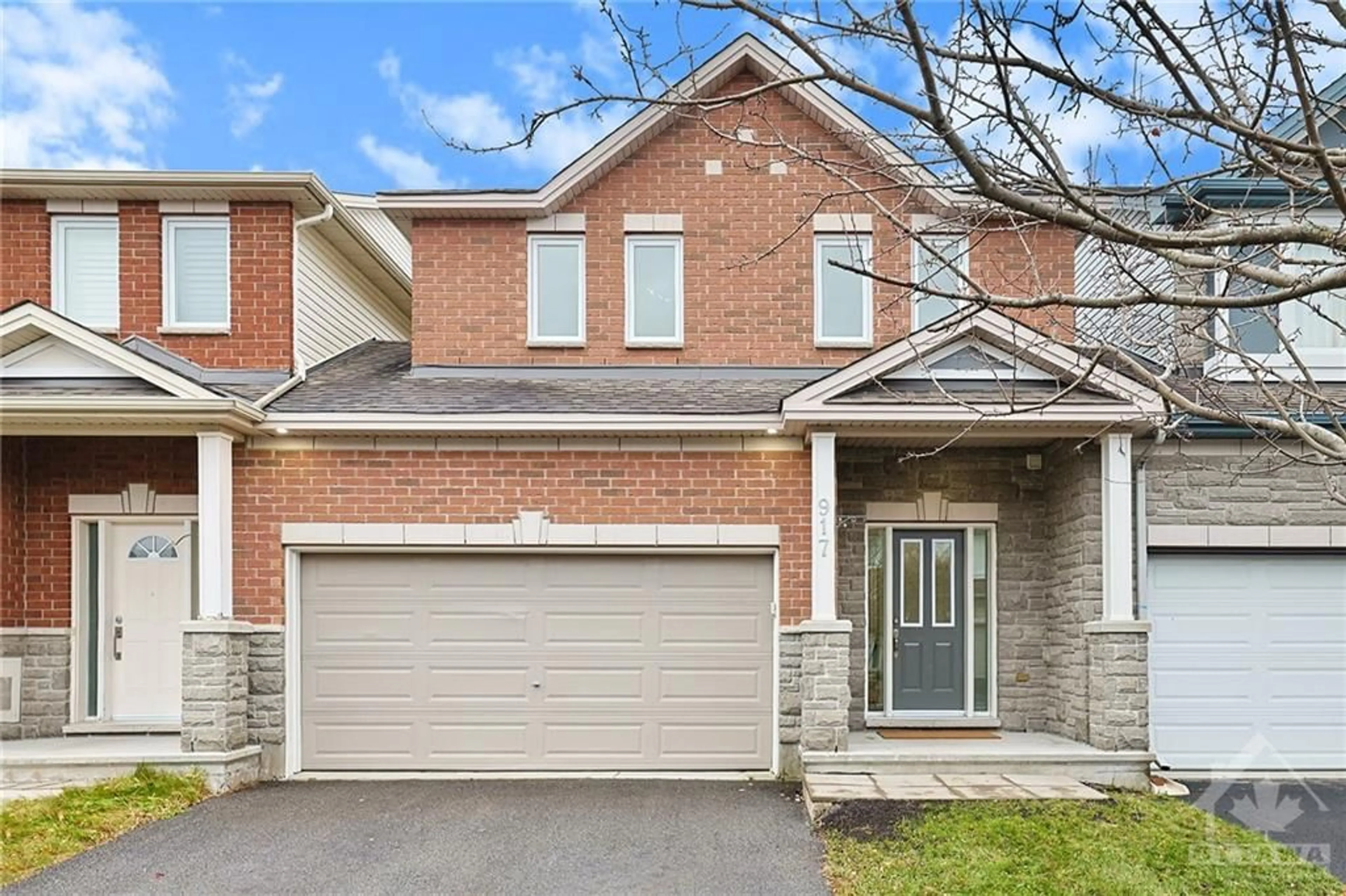 Home with brick exterior material for 917 WHITEFORD Way, Ottawa Ontario K2M 0E1