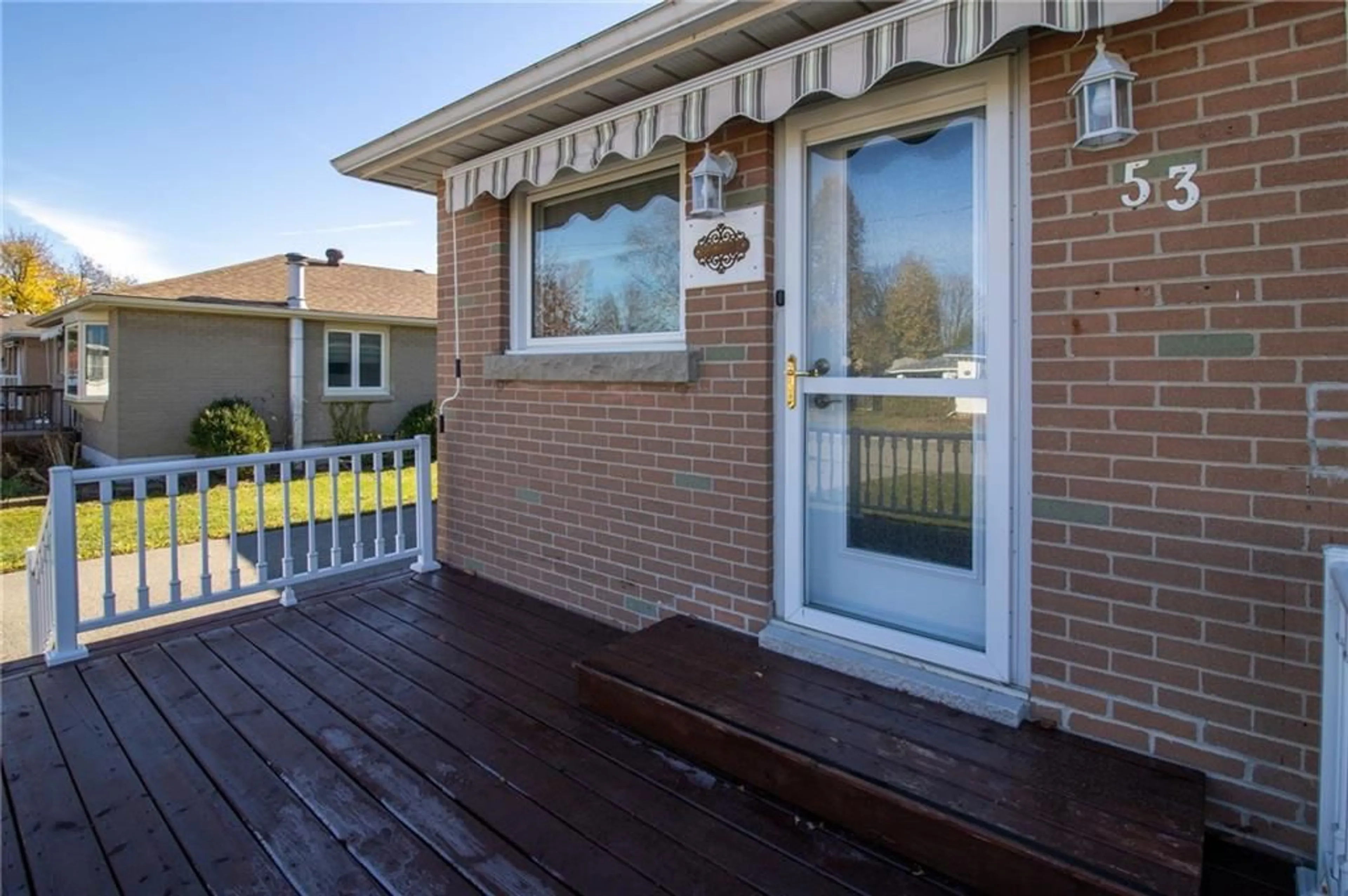 A pic from exterior of the house or condo, the fenced backyard for 53 BRAMSHOT Ave, Brockville Ontario K6V 1Y9