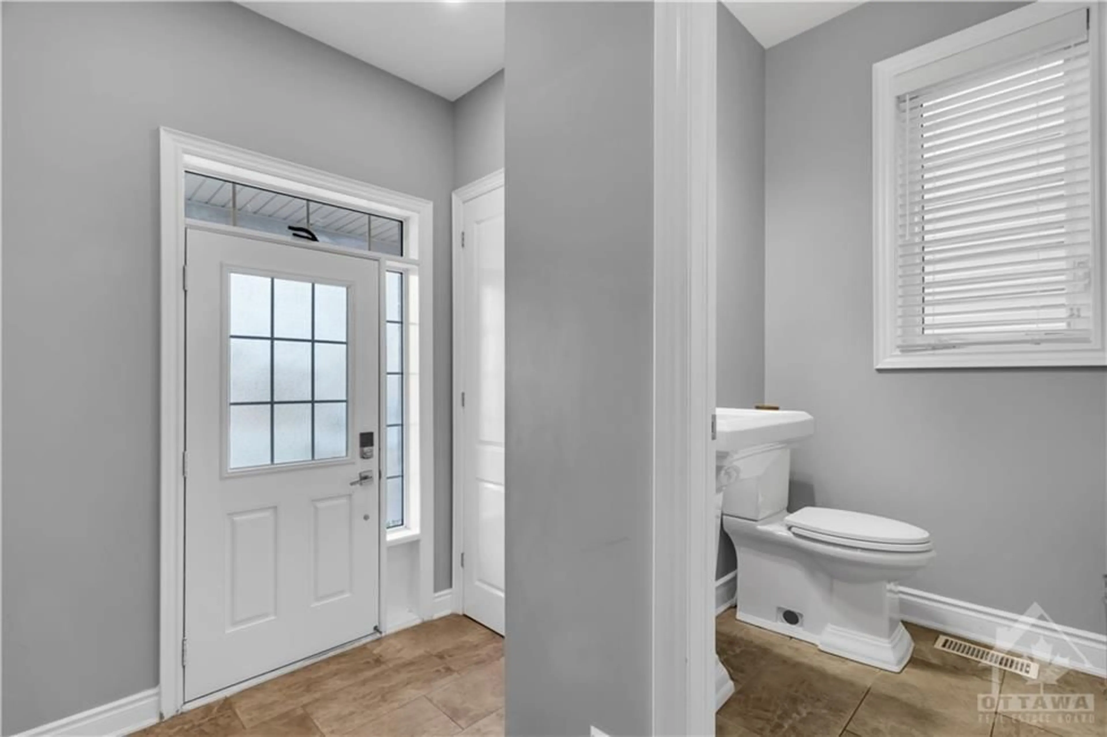 Bathroom, wood floors for 634 SILVER SPRUCE Way, Ottawa Ontario K2M 0L2