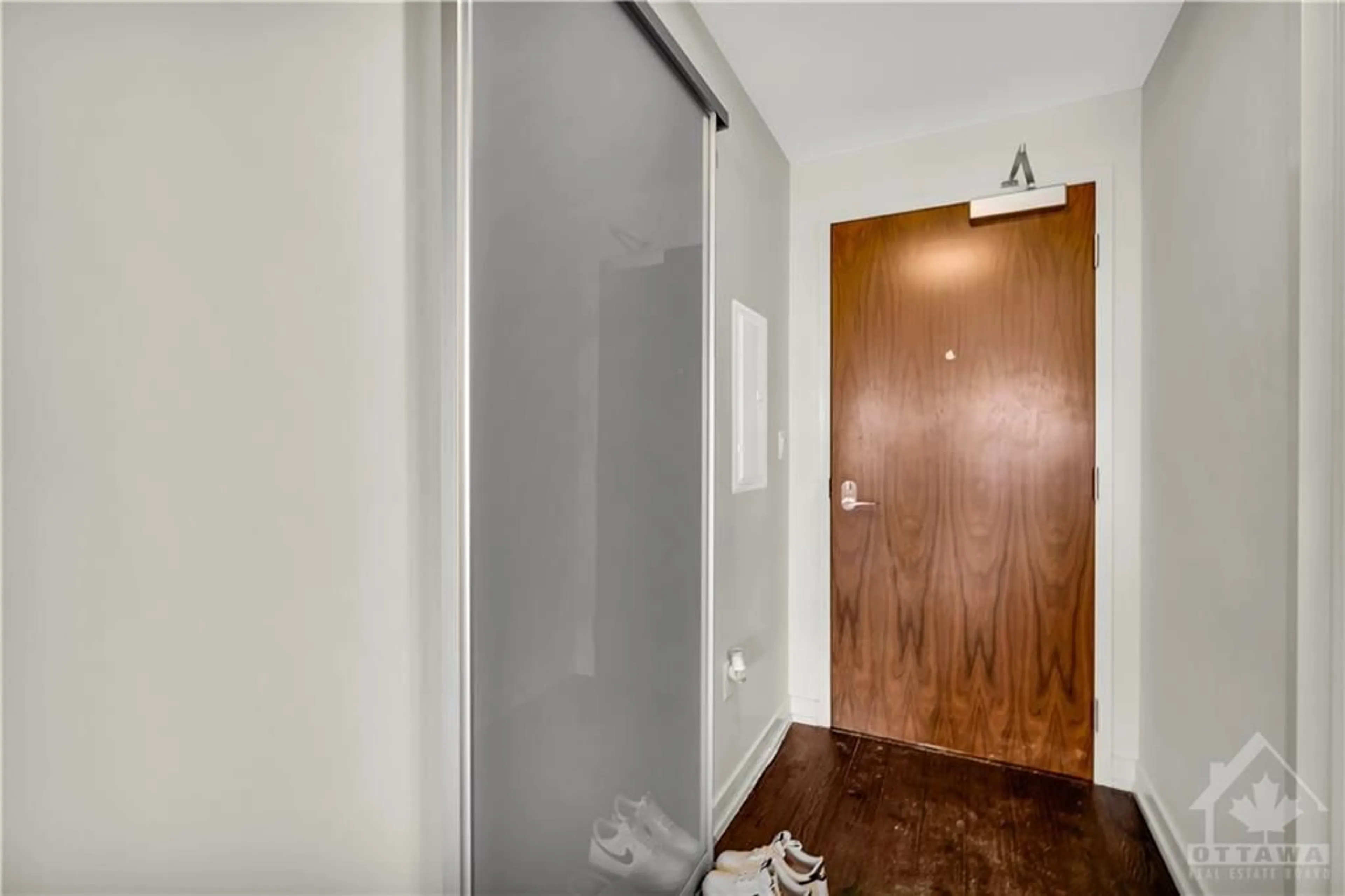 Indoor entryway, not visible floor for 101 QUEEN St #706, Ottawa Ontario K1P 5C7