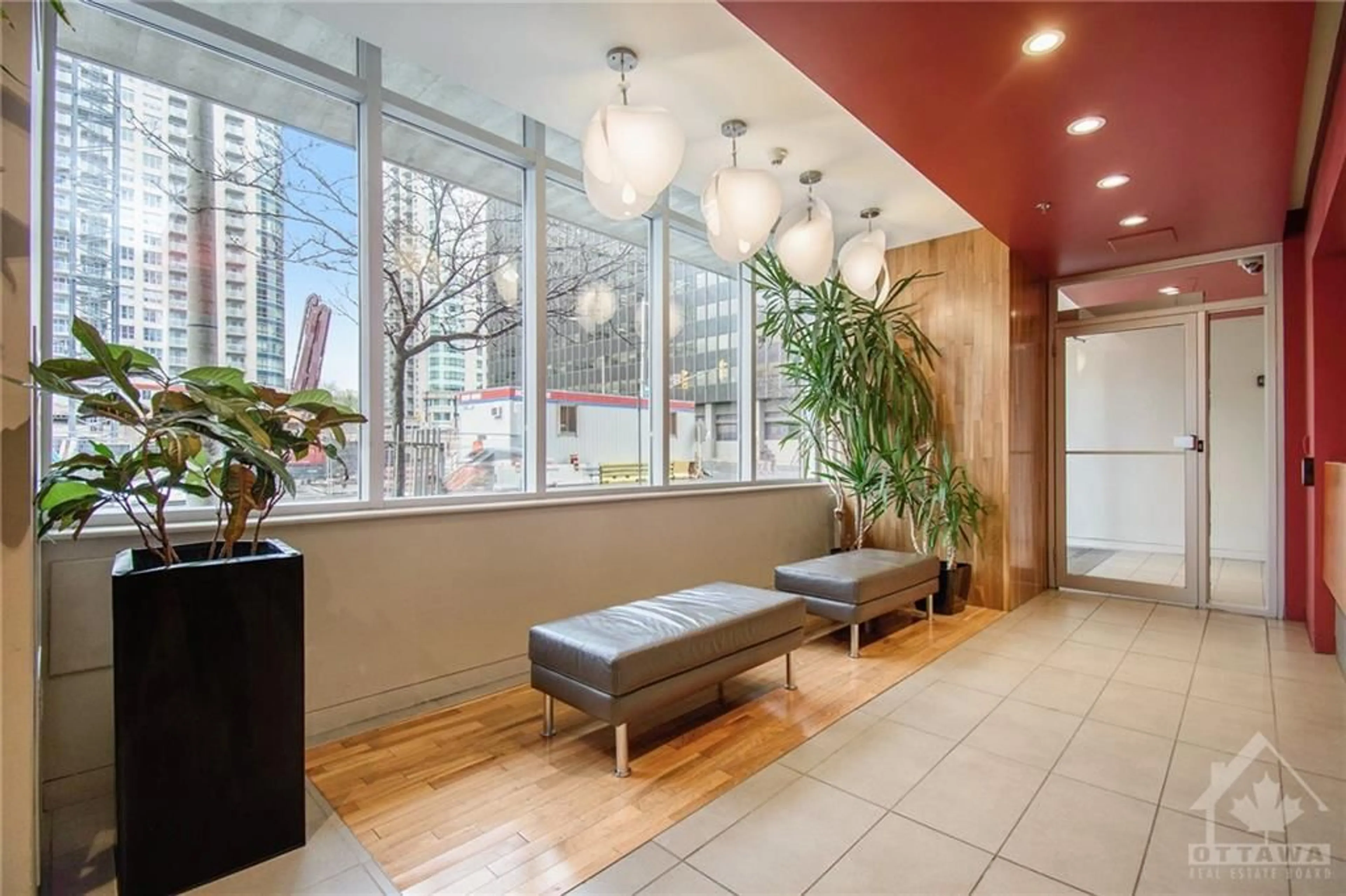 Indoor lobby, wood floors for 179 GEORGE St #1501, Ottawa Ontario K1N 1J8