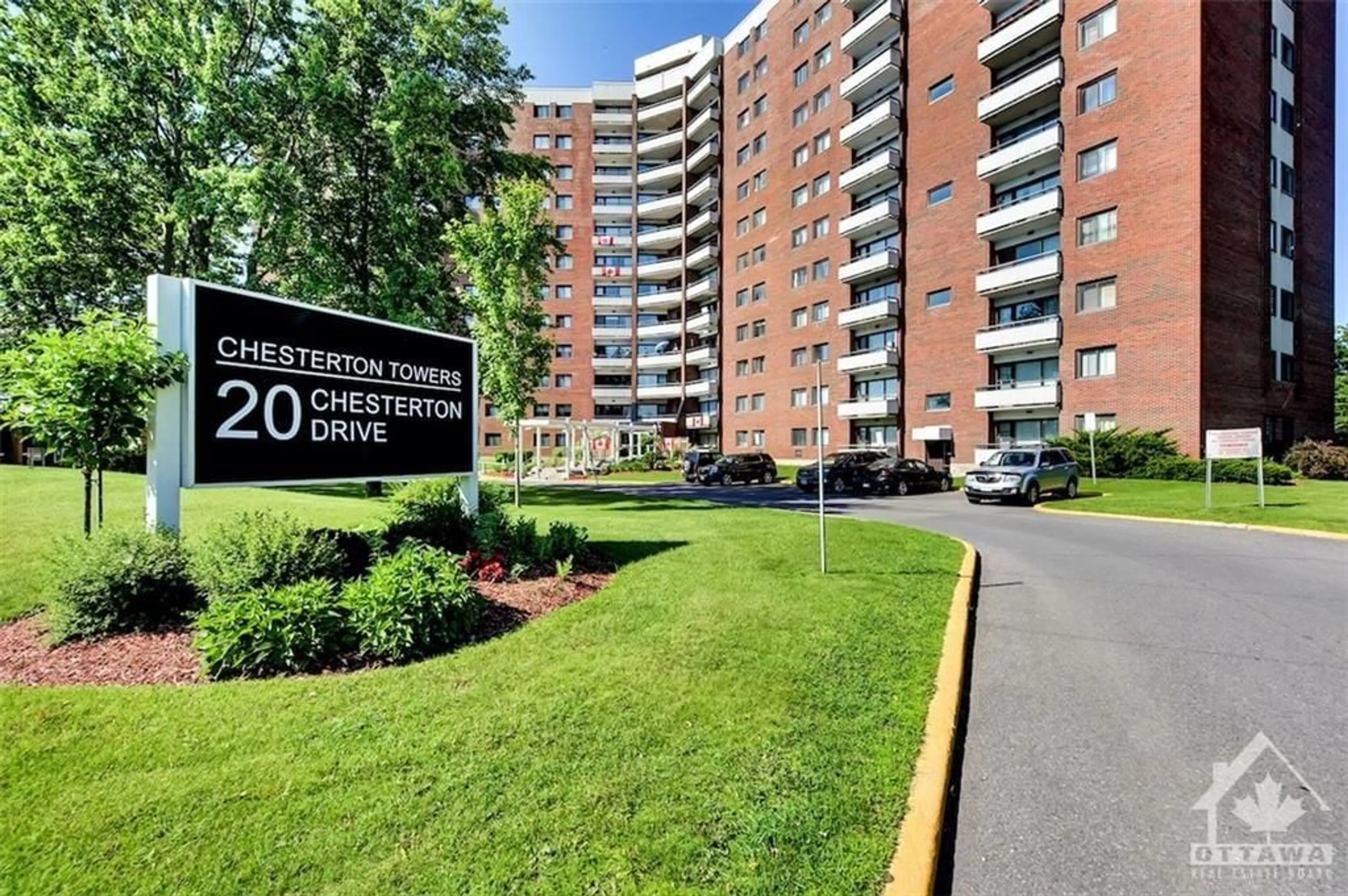 A pic from exterior of the house or condo, the front or back of building for 20 CHESTERTON Dr #316, Ottawa Ontario K2E 6Z7