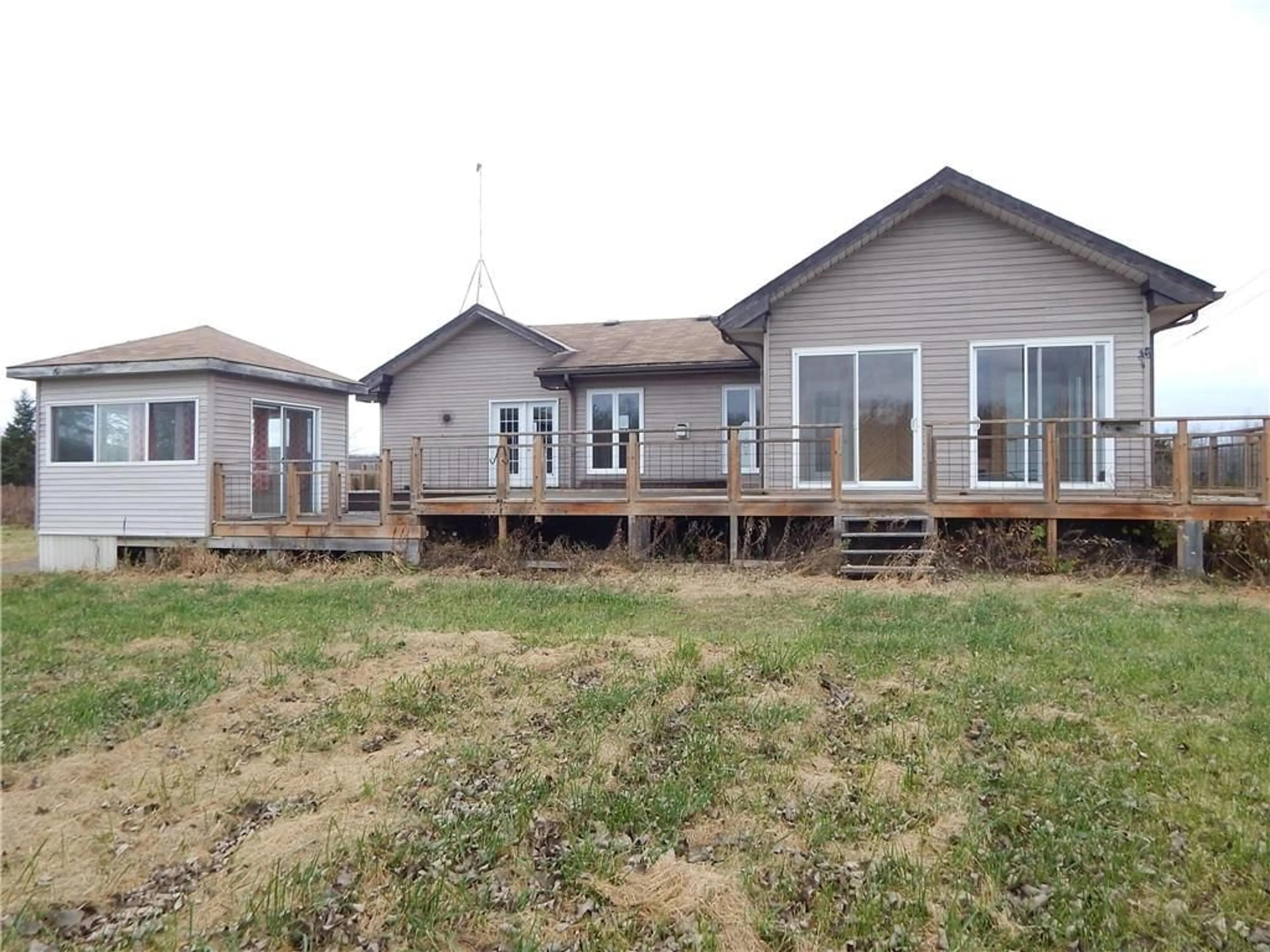 Frontside or backside of a home, cottage for 14010 GROVES Rd, Ingleside Ontario K0C 1M0