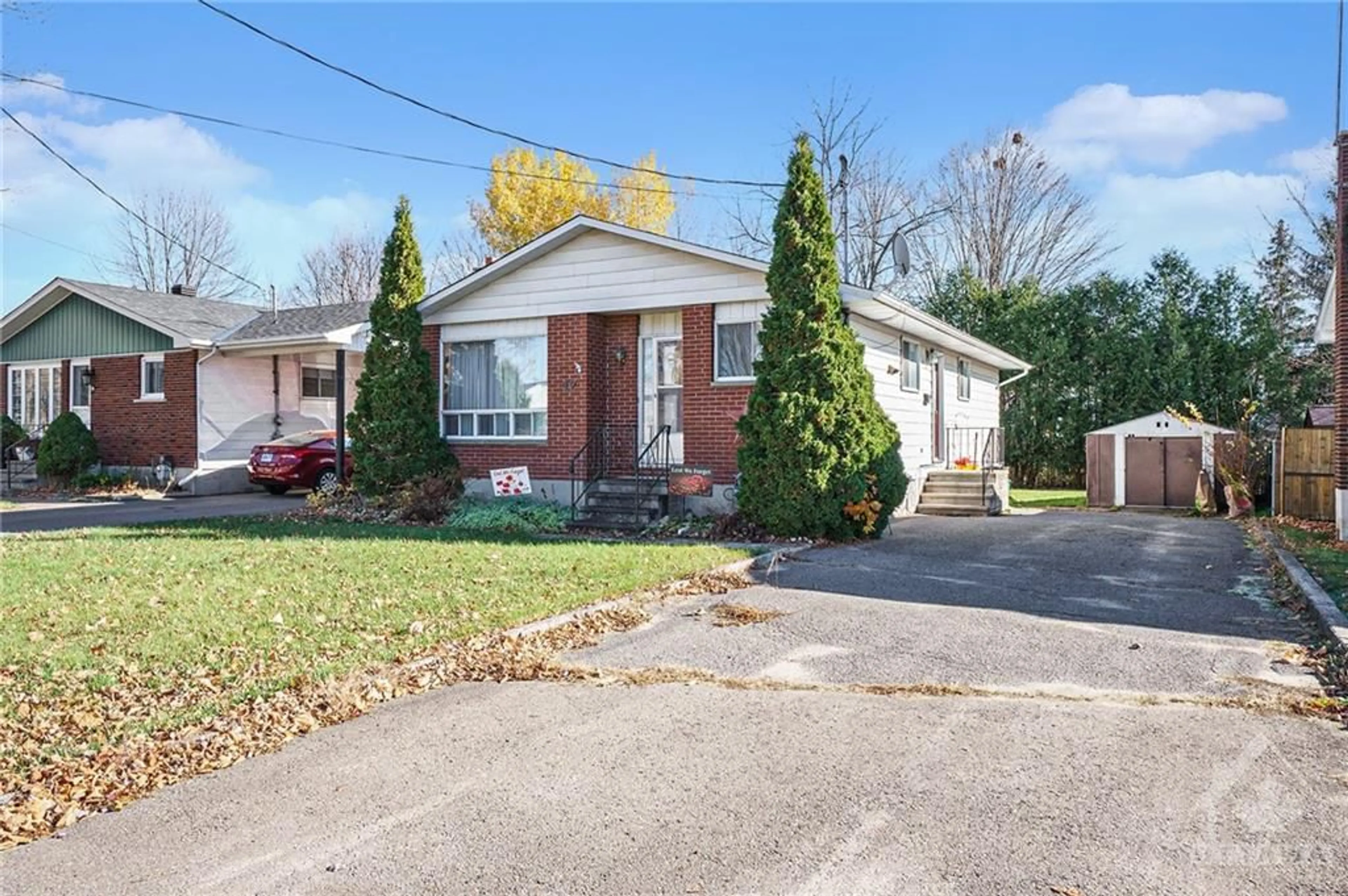 Frontside or backside of a home, cottage for 12 HAGGART St, Perth Ontario K7H 2Z4