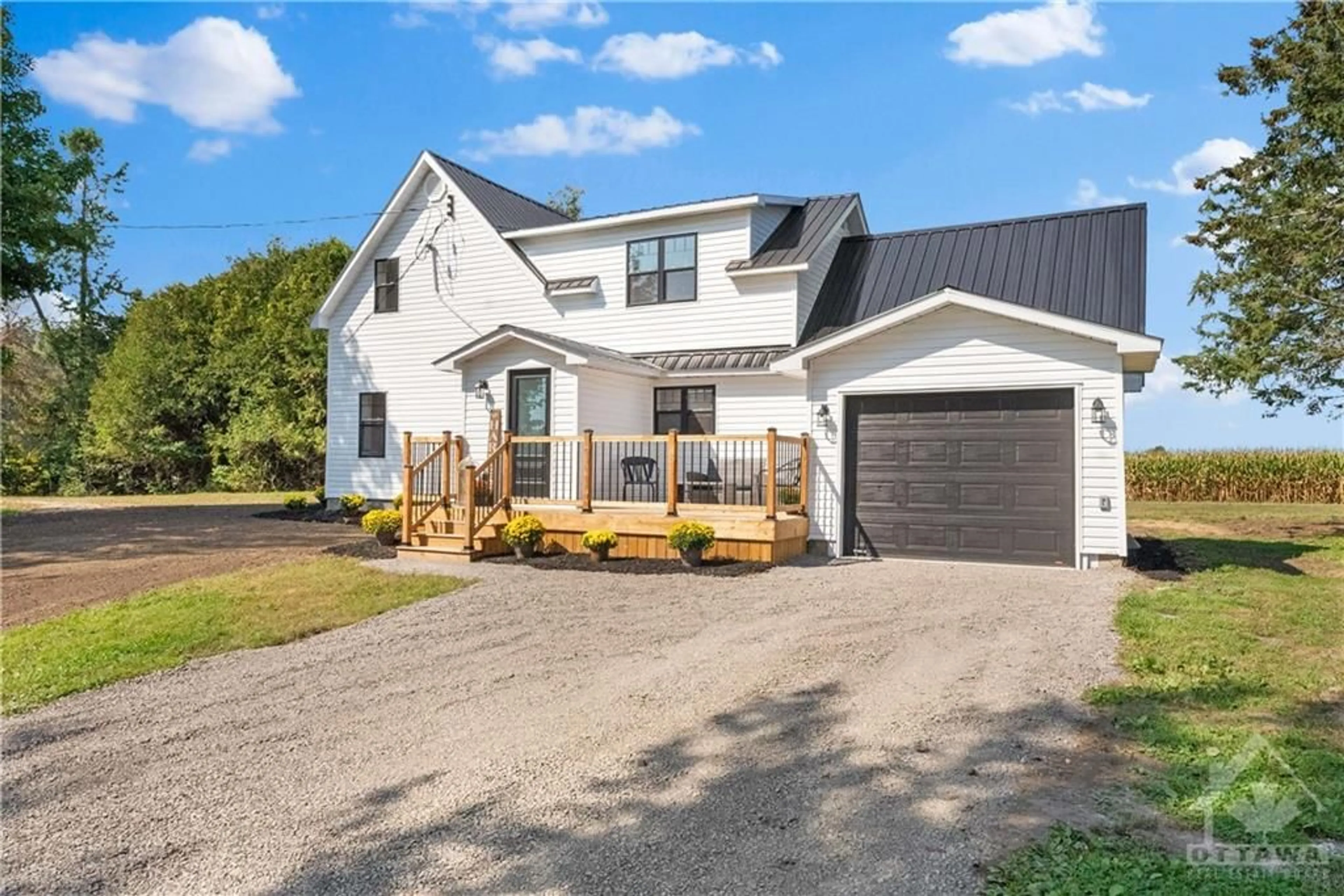 Frontside or backside of a home, cottage for 5084 CANON SMITH Dr, Fitzroy Harbour Ontario K0A 1X0