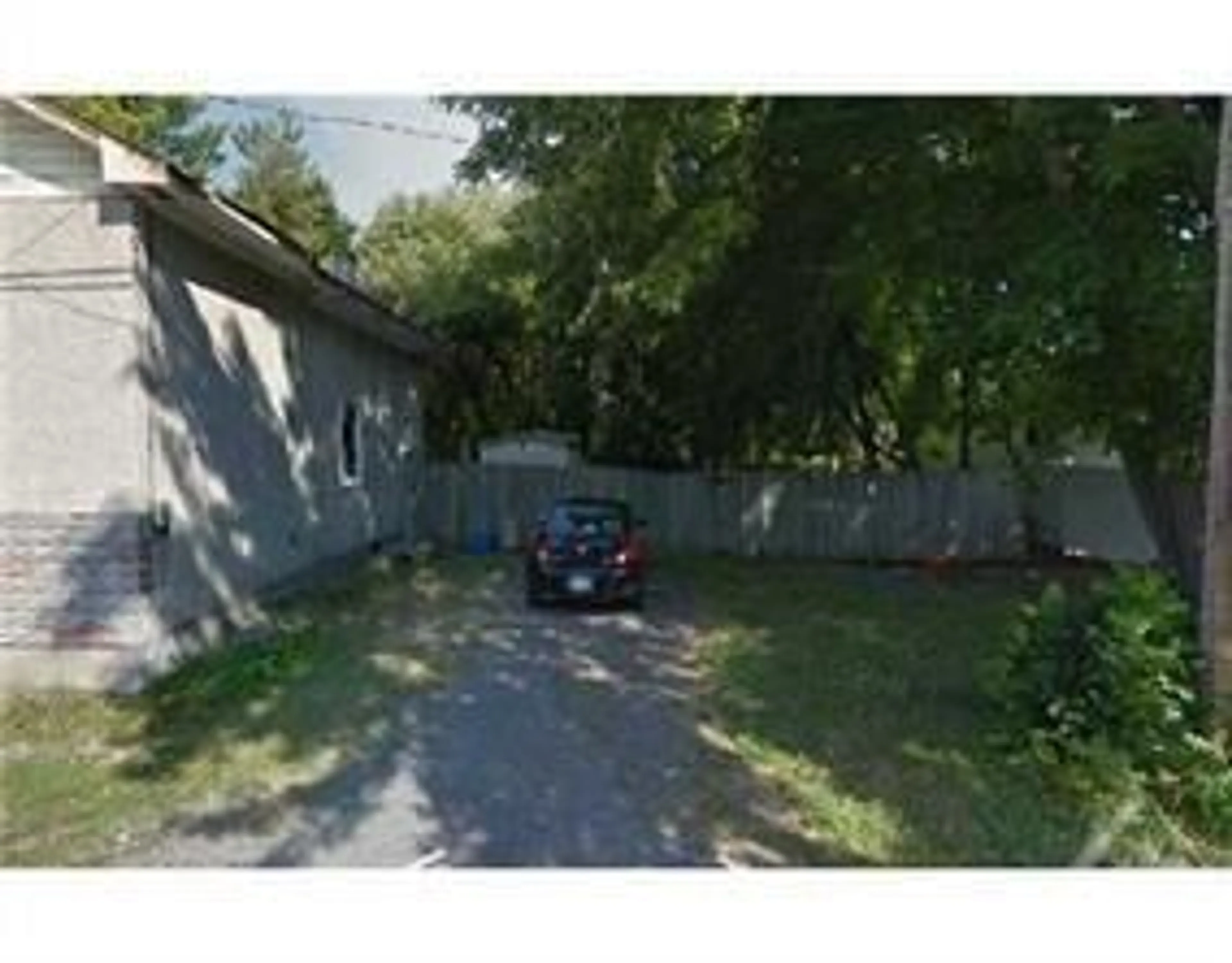 Frontside or backside of a home, the street view for 1280 COUSINEAU St, Ottawa Ontario K1C 1B2