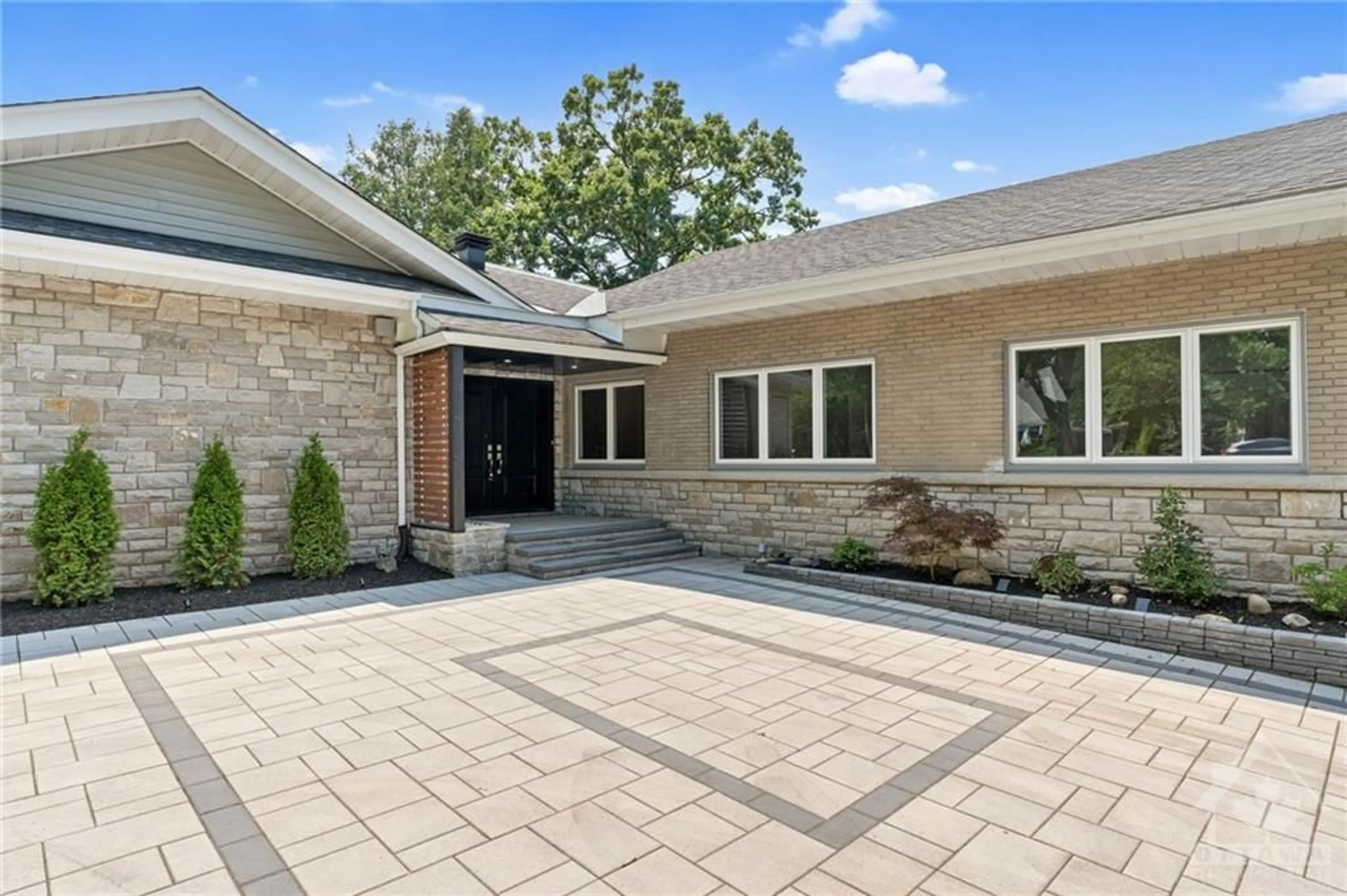 Home with brick exterior material for 214 ISLAND PARK Dr, Ottawa Ontario K1Y 0A4