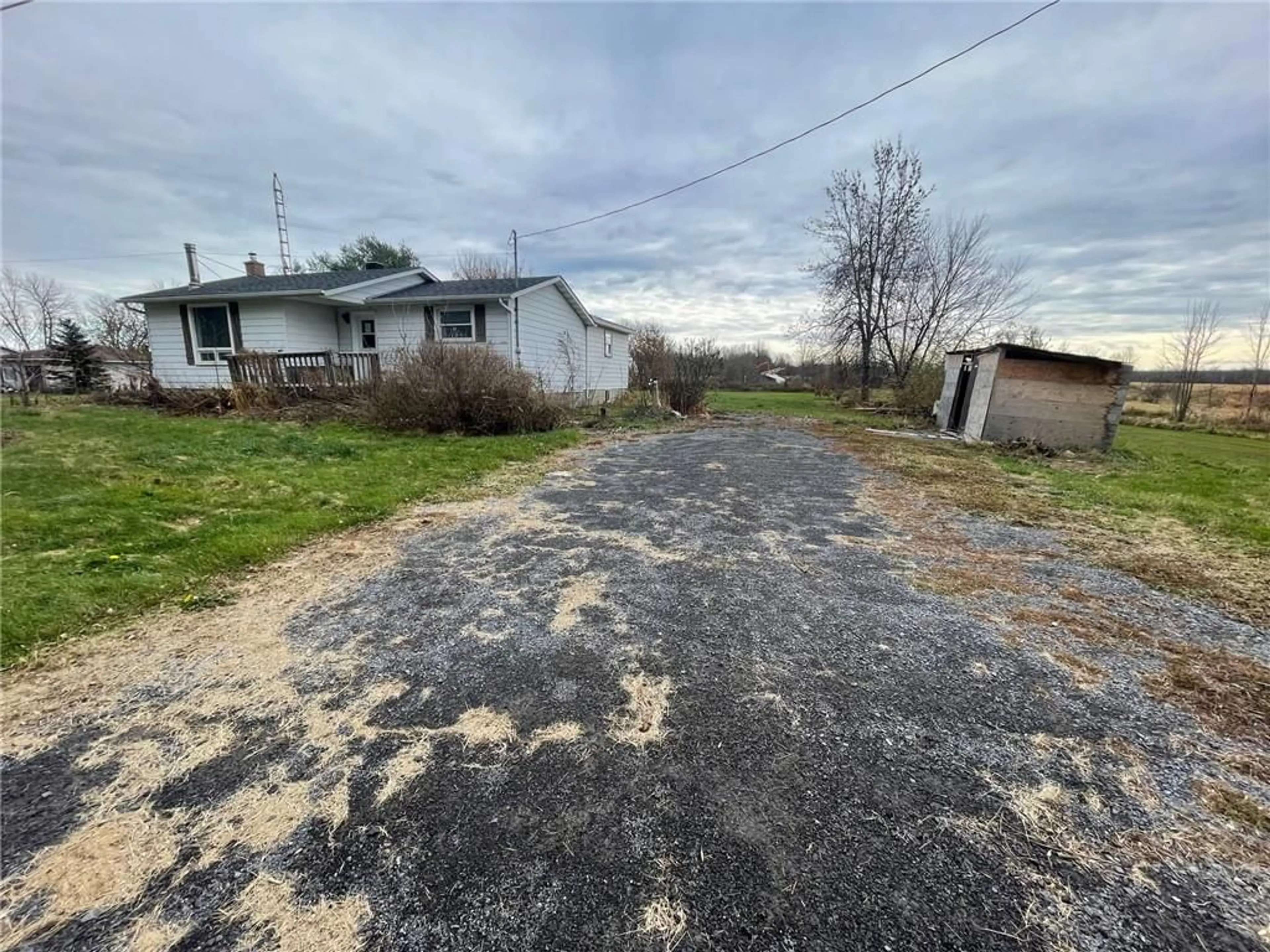 Frontside or backside of a home, the street view for 4722 WINDFALL Rd, Lunenburg Ontario K0C 1R0