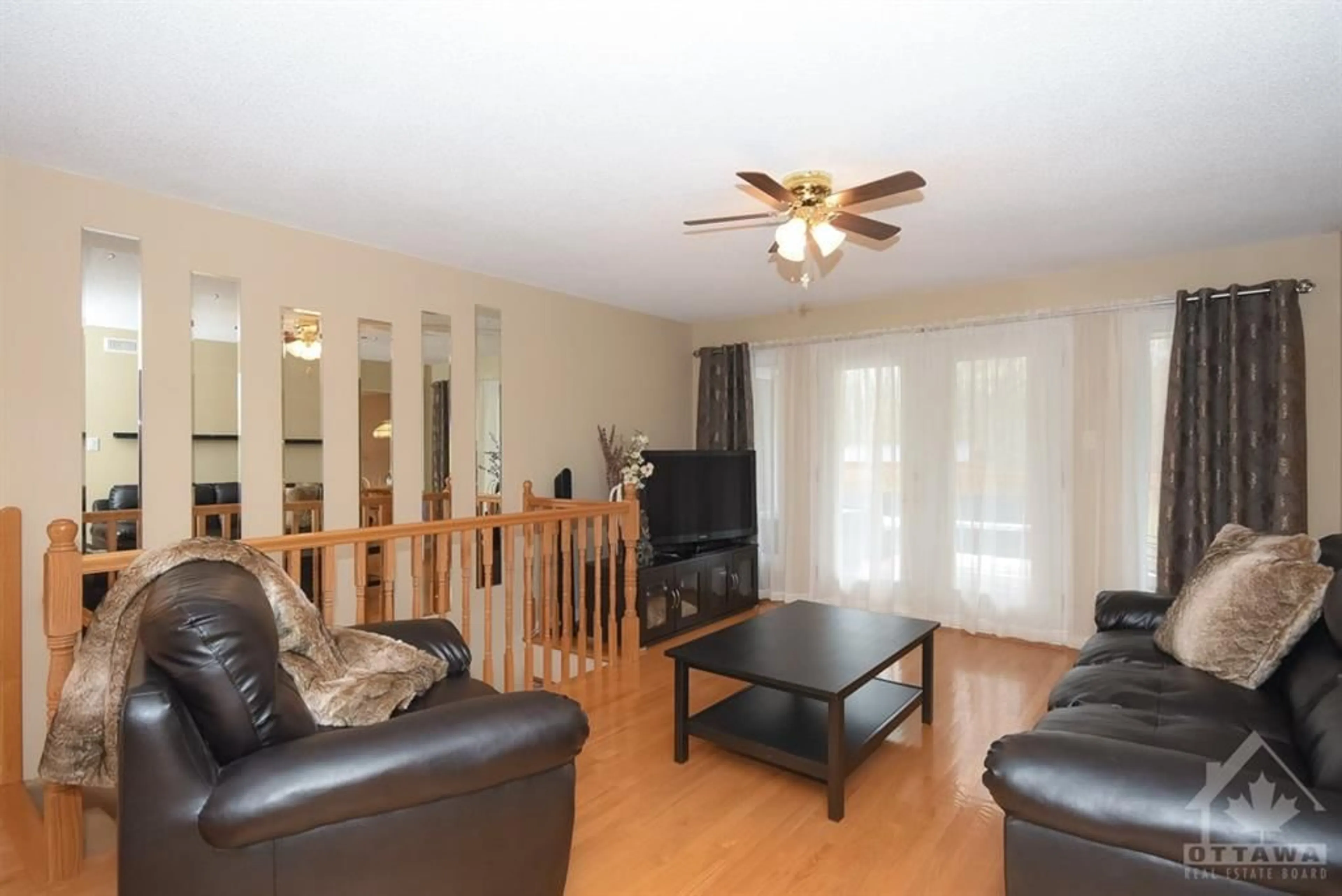 Living room, wood floors for 1963 MCDERMID Rd, Crysler Ontario K0A 1R0