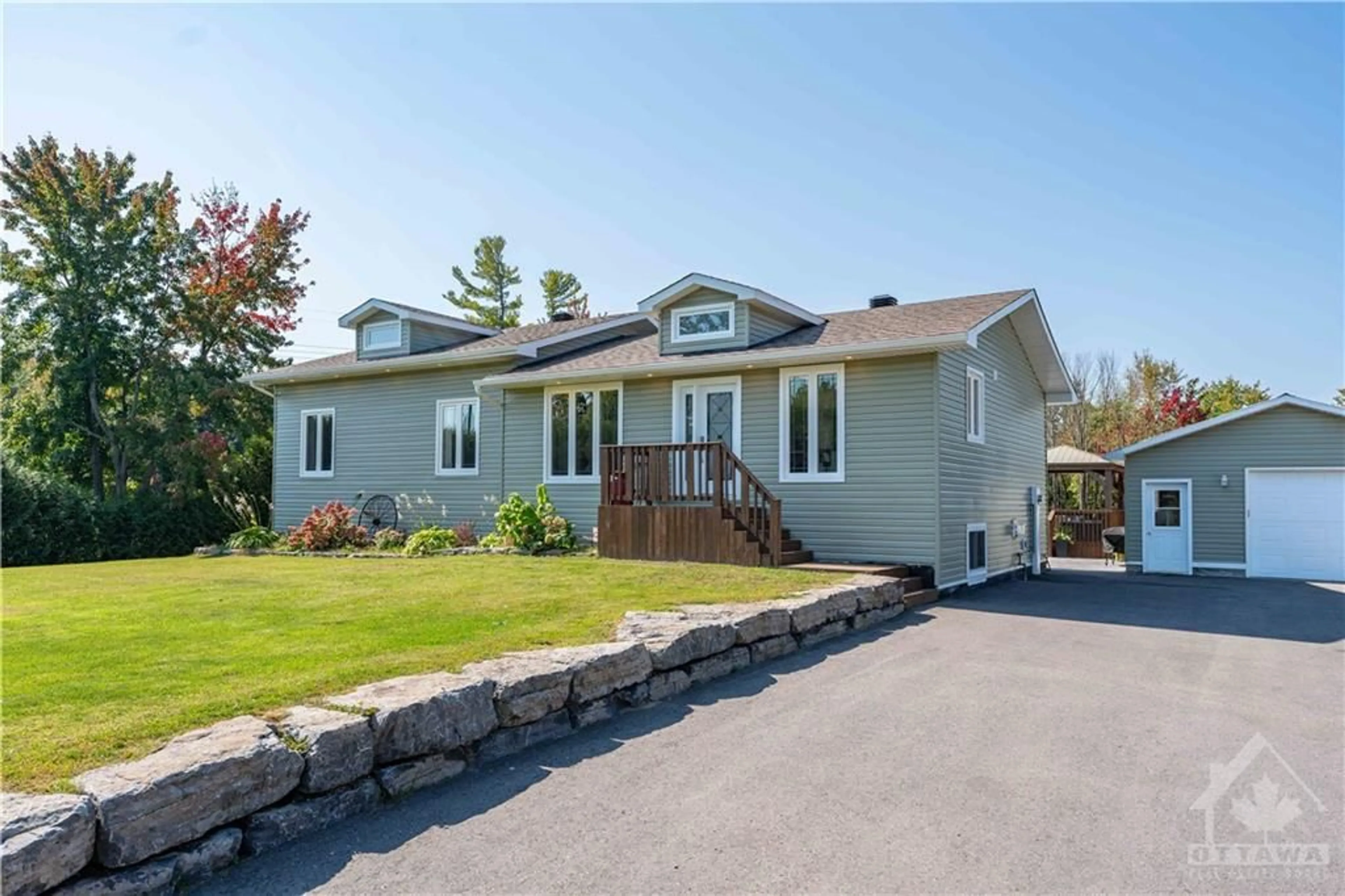 Frontside or backside of a home, cottage for 410 BOUNDARY Rd, Plantagenet Ontario K0B 1L0