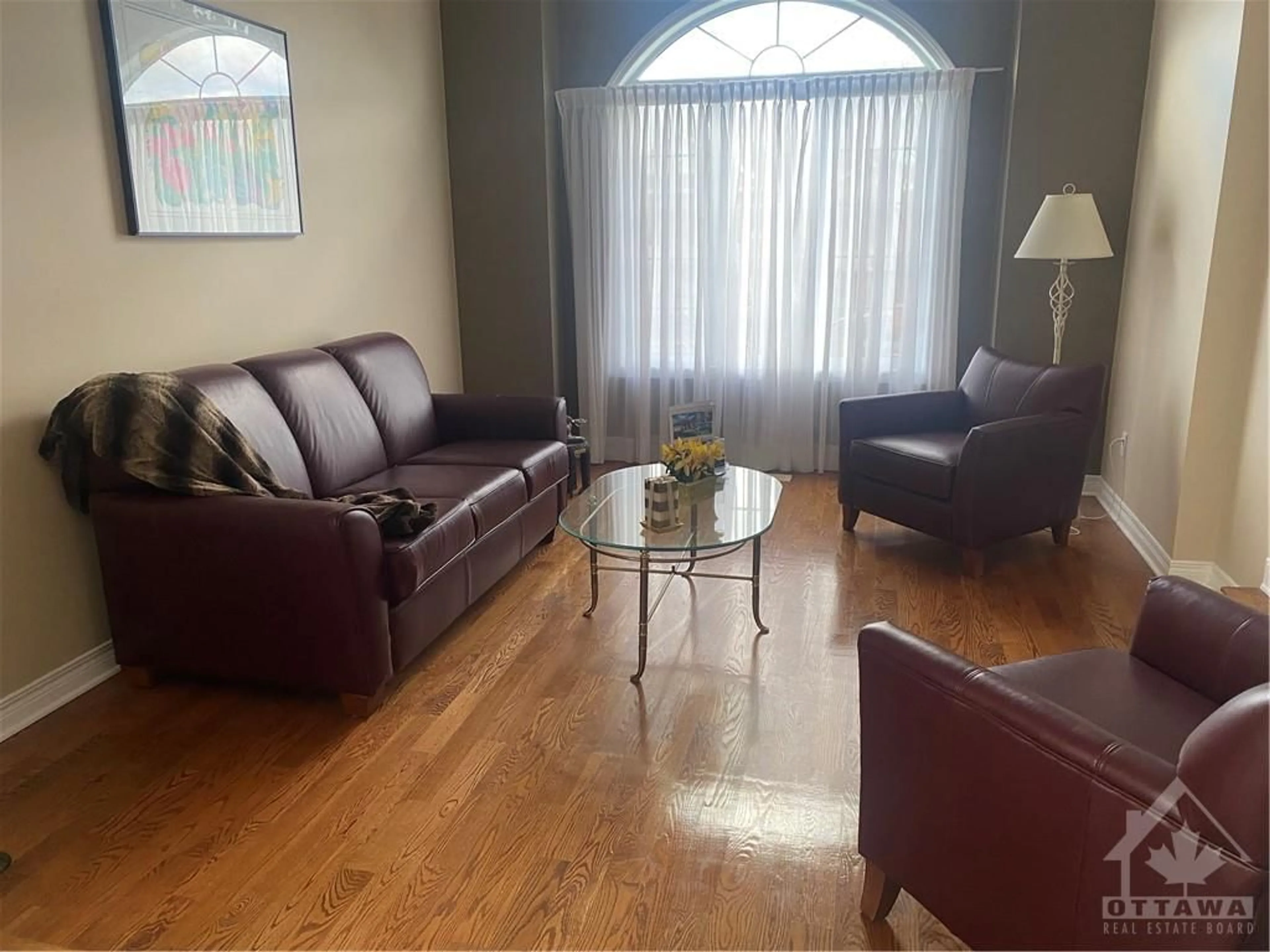 Living room, wood floors for 60 FOREST CREEK Dr, Ottawa Ontario K2S 1M3