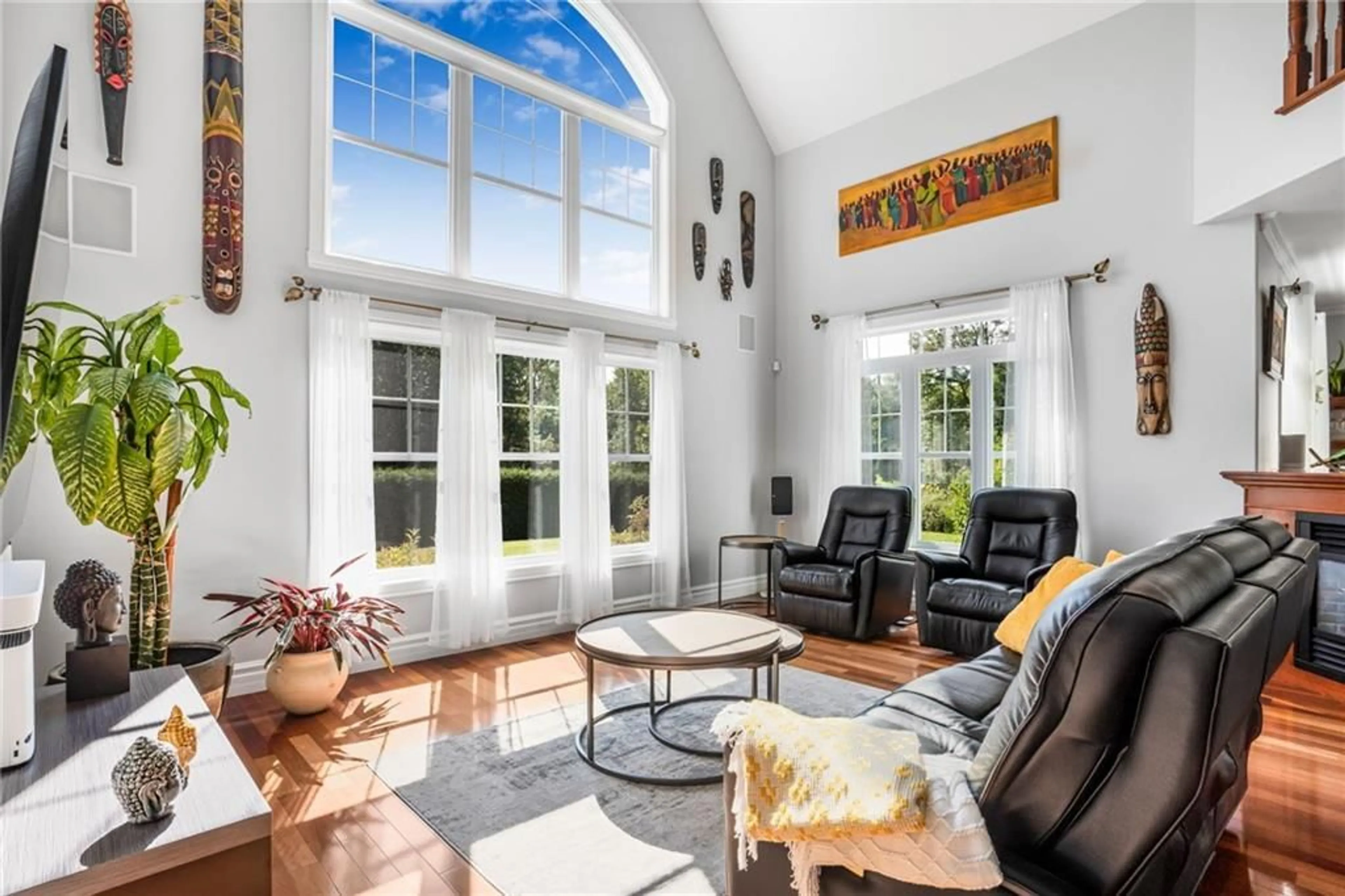 Living room, wood floors for 701 FOX RUN Rd, Hawkesbury Ontario K6A 0G7