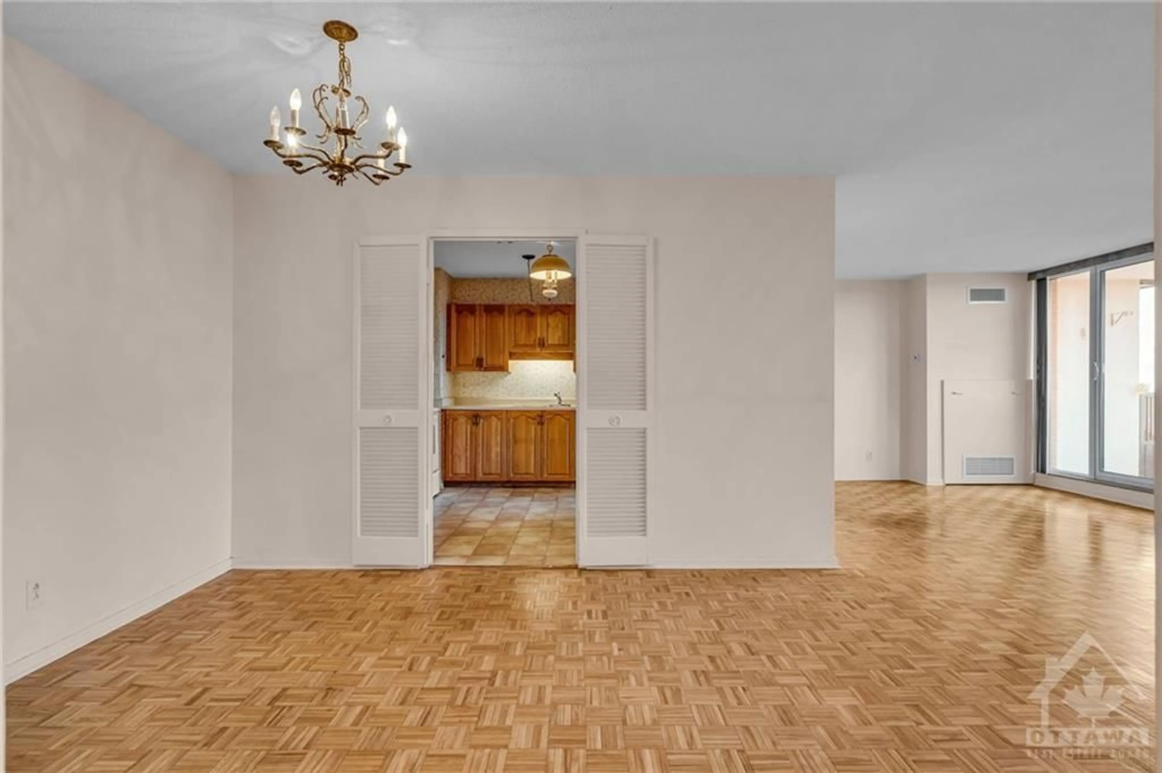 A pic of a room, wood floors for 2951 RIVERSIDE Dr #1007, Ottawa Ontario K1V 8W6