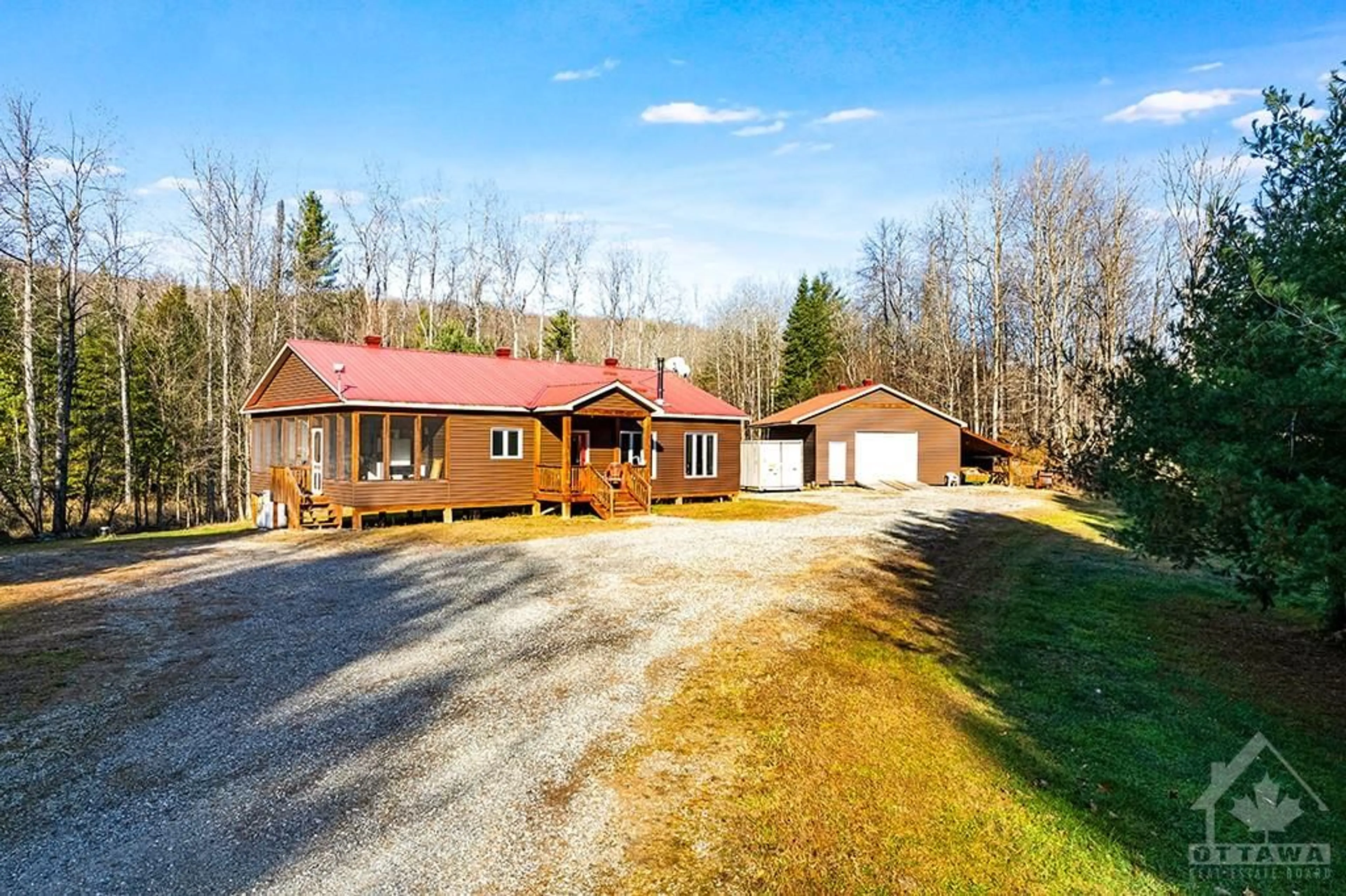 Frontside or backside of a home, cottage for 1044 LAVANT MILL Rd, Mcdonalds Corners Ontario K0G 1M0