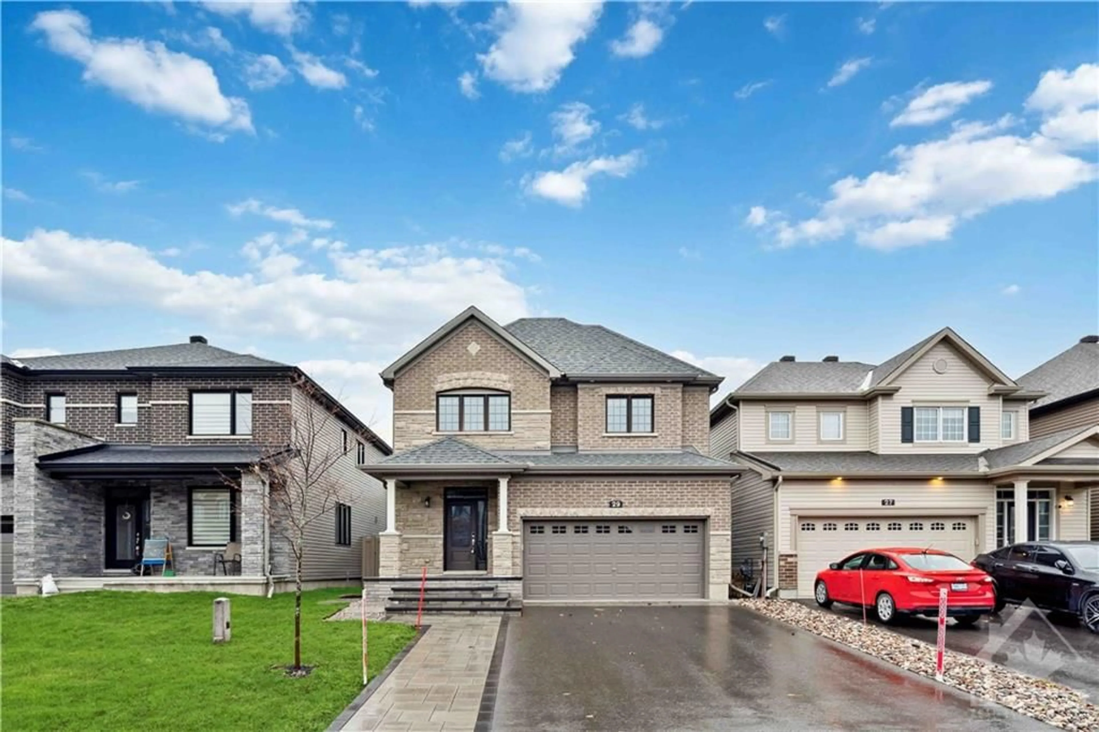 Frontside or backside of a home, the street view for 29 MALACHIGAN Cres, Orleans Ontario K4A 1G7