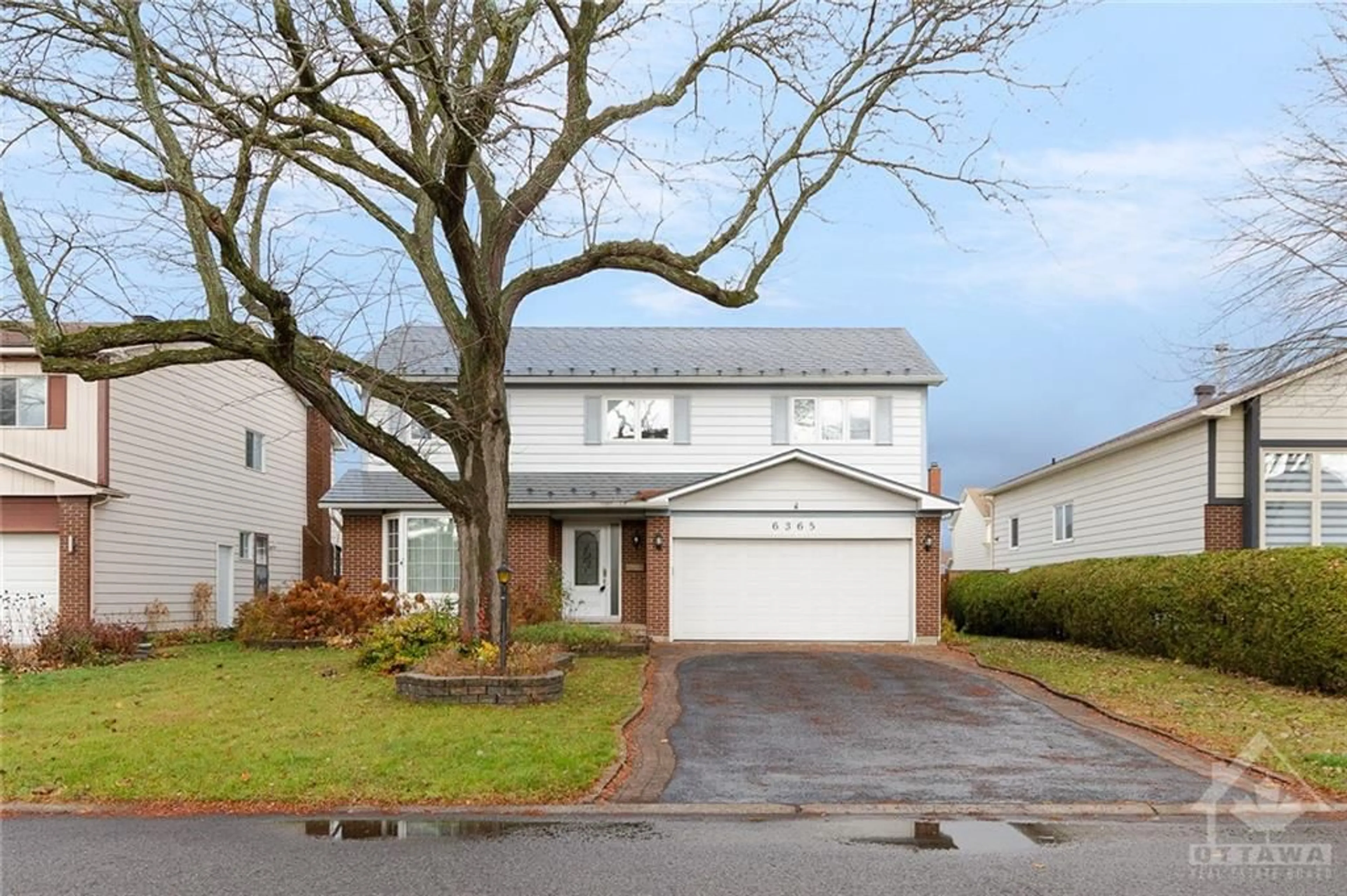 Frontside or backside of a home, the street view for 6365 MATTICE Ave, Ottawa Ontario K1C 2G1