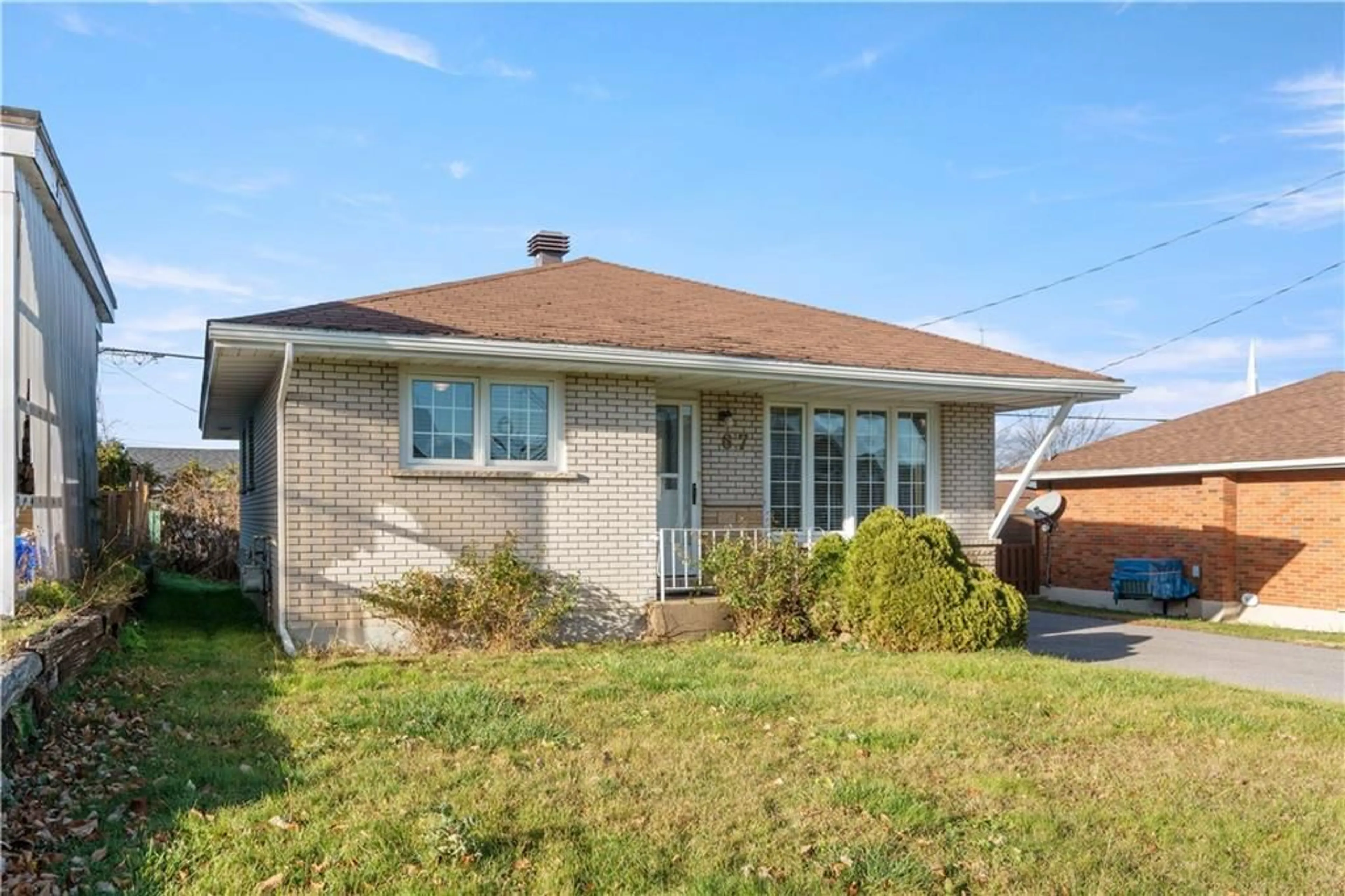 Frontside or backside of a home, cottage for 67 VICTORIA St, Alexandria Ontario K0C 1A0