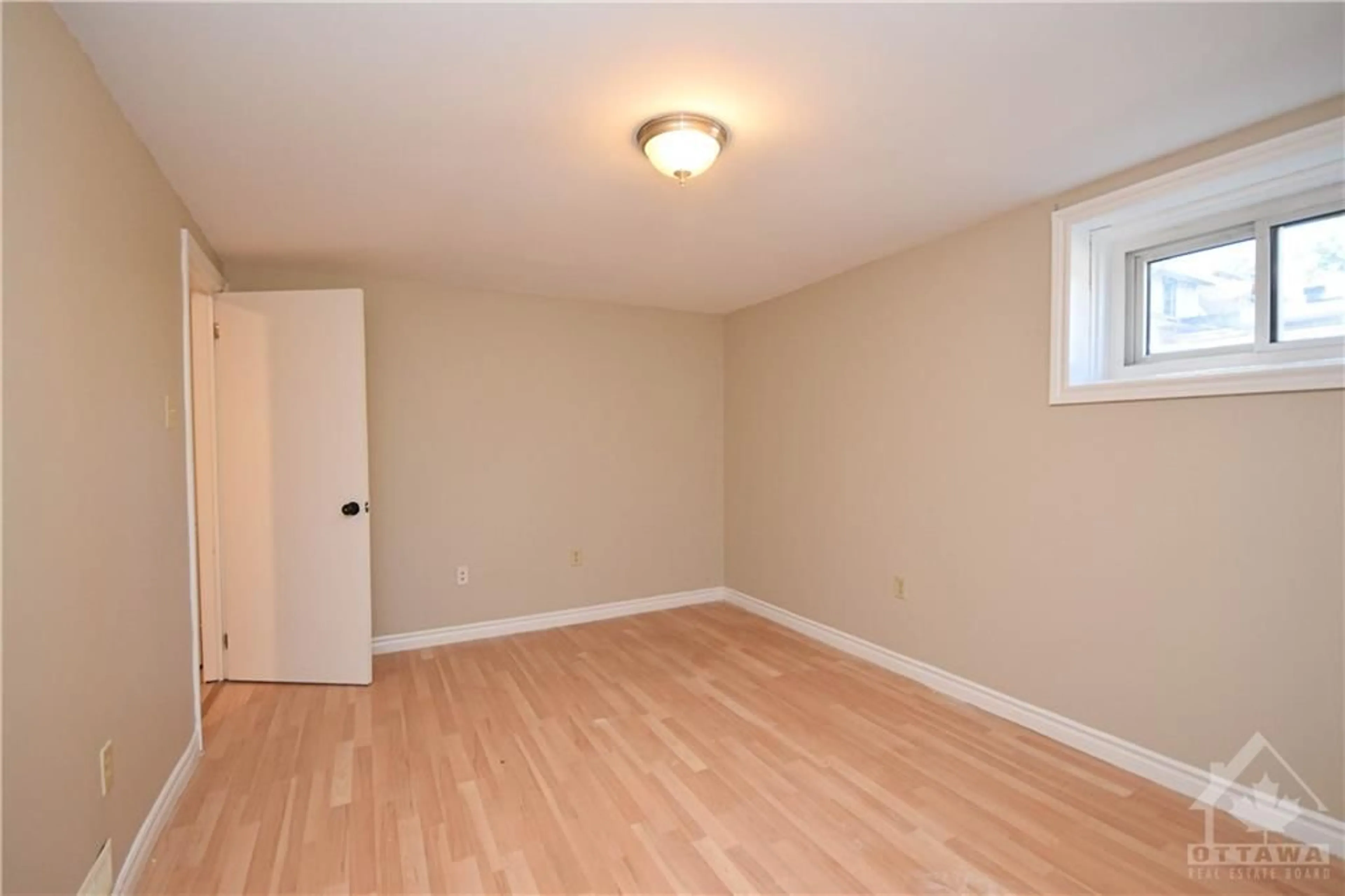 A pic of a room, wood floors for 55 GLENDALE Ave, Ottawa Ontario K1S 1W3