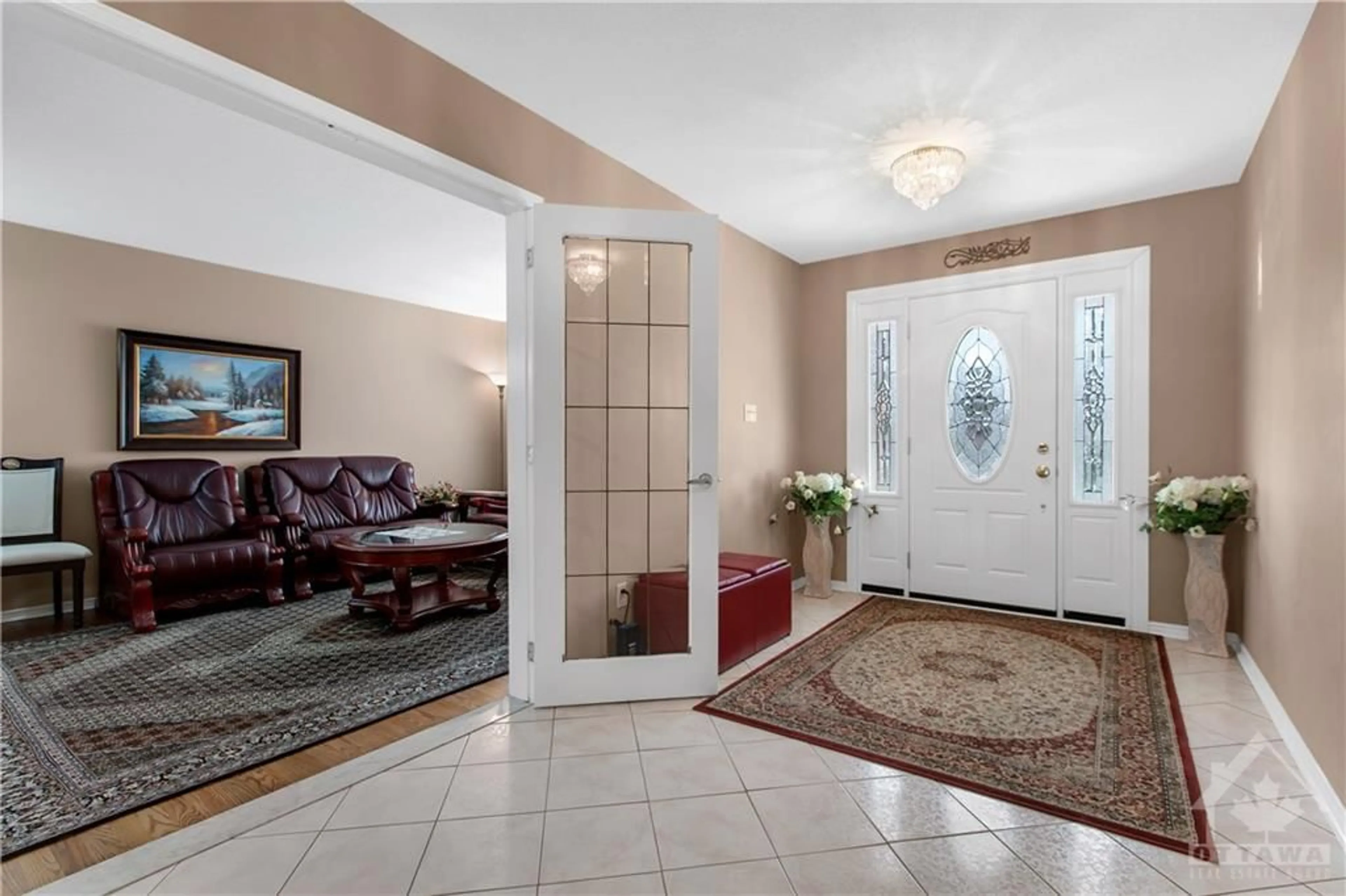 Indoor entryway, ceramic floors for 1839 CARRIGAN Dr, Ottawa Ontario K4A 2V4