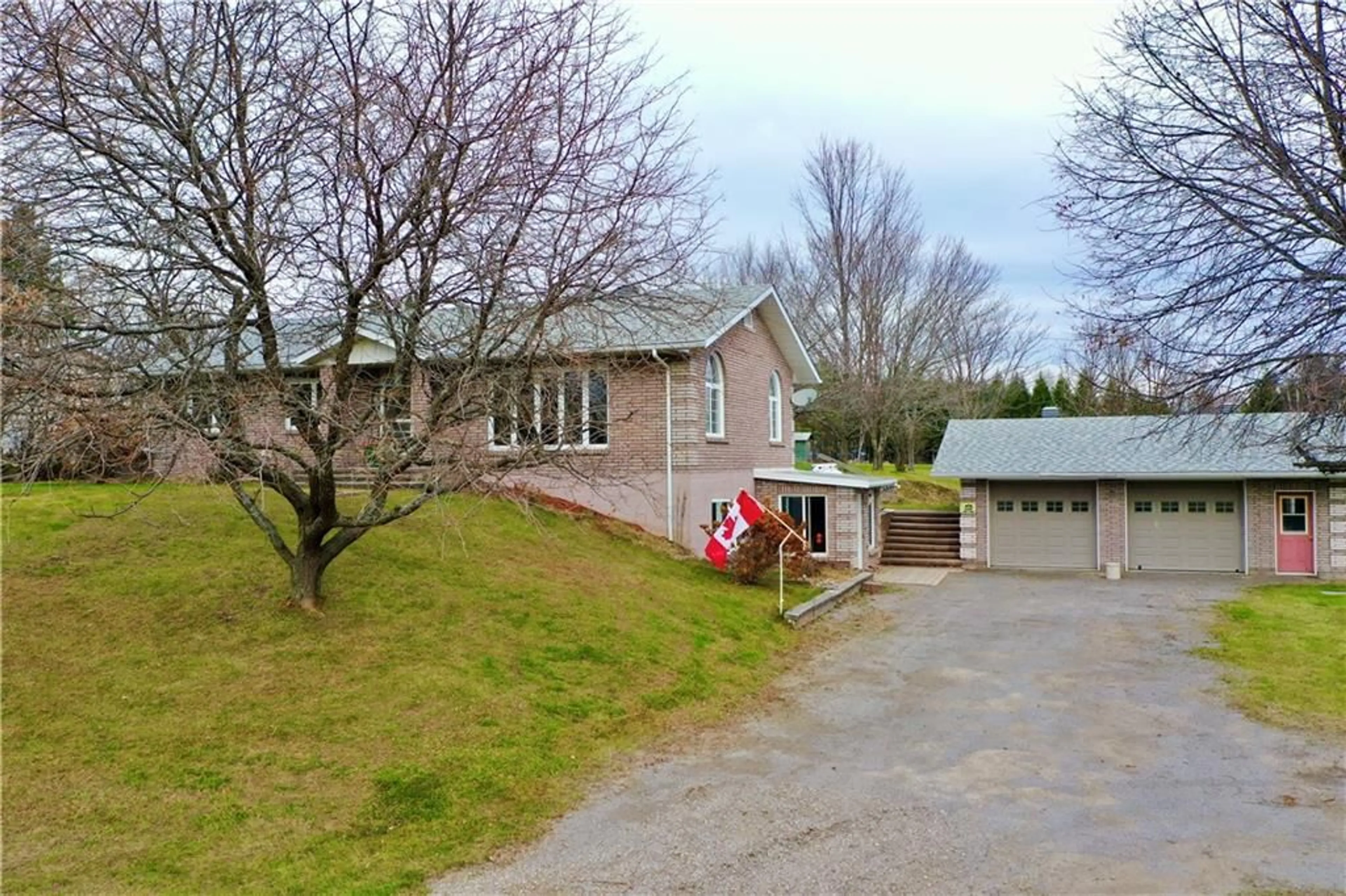 A pic from exterior of the house or condo, cottage for 3546 B LINE Rd, Pembroke Ontario K8A 6W7