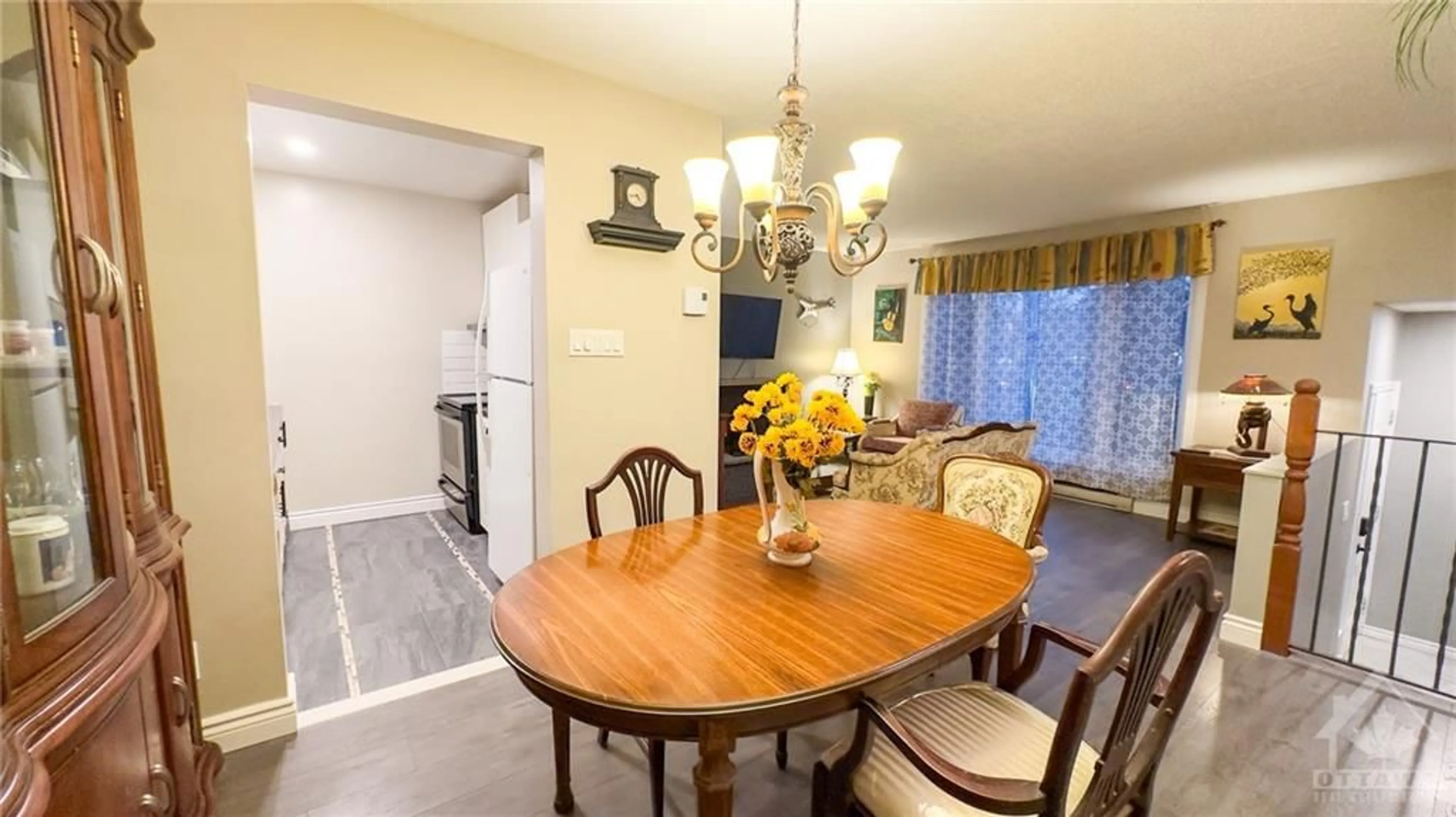 Dining room, wood floors, cottage for 2609 BASELINE Rd, Ottawa Ontario K2H 8X7