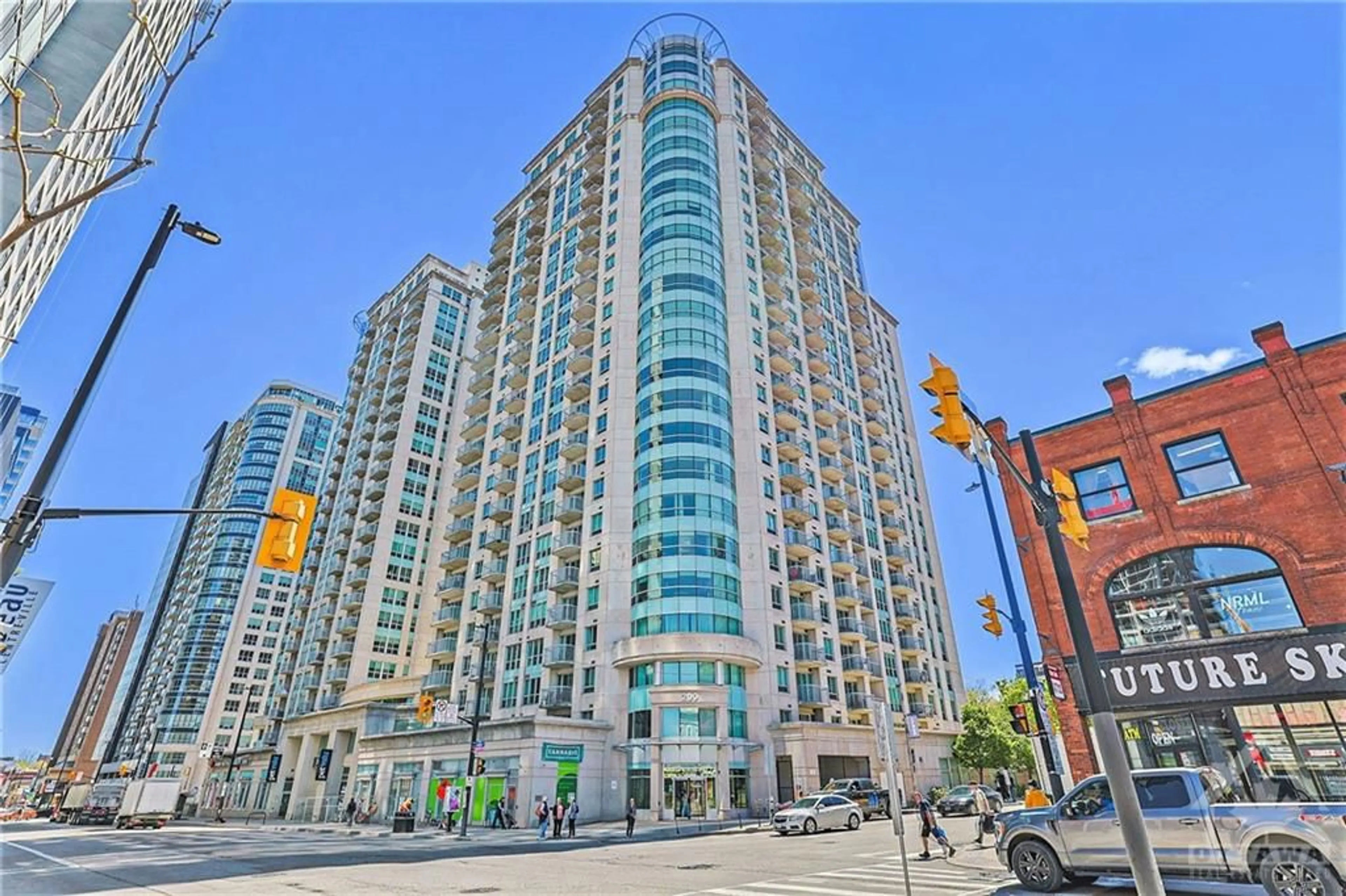 A pic from exterior of the house or condo, the street view for 200 RIDEAU St #2503, Ottawa Ontario K1N 5Y1