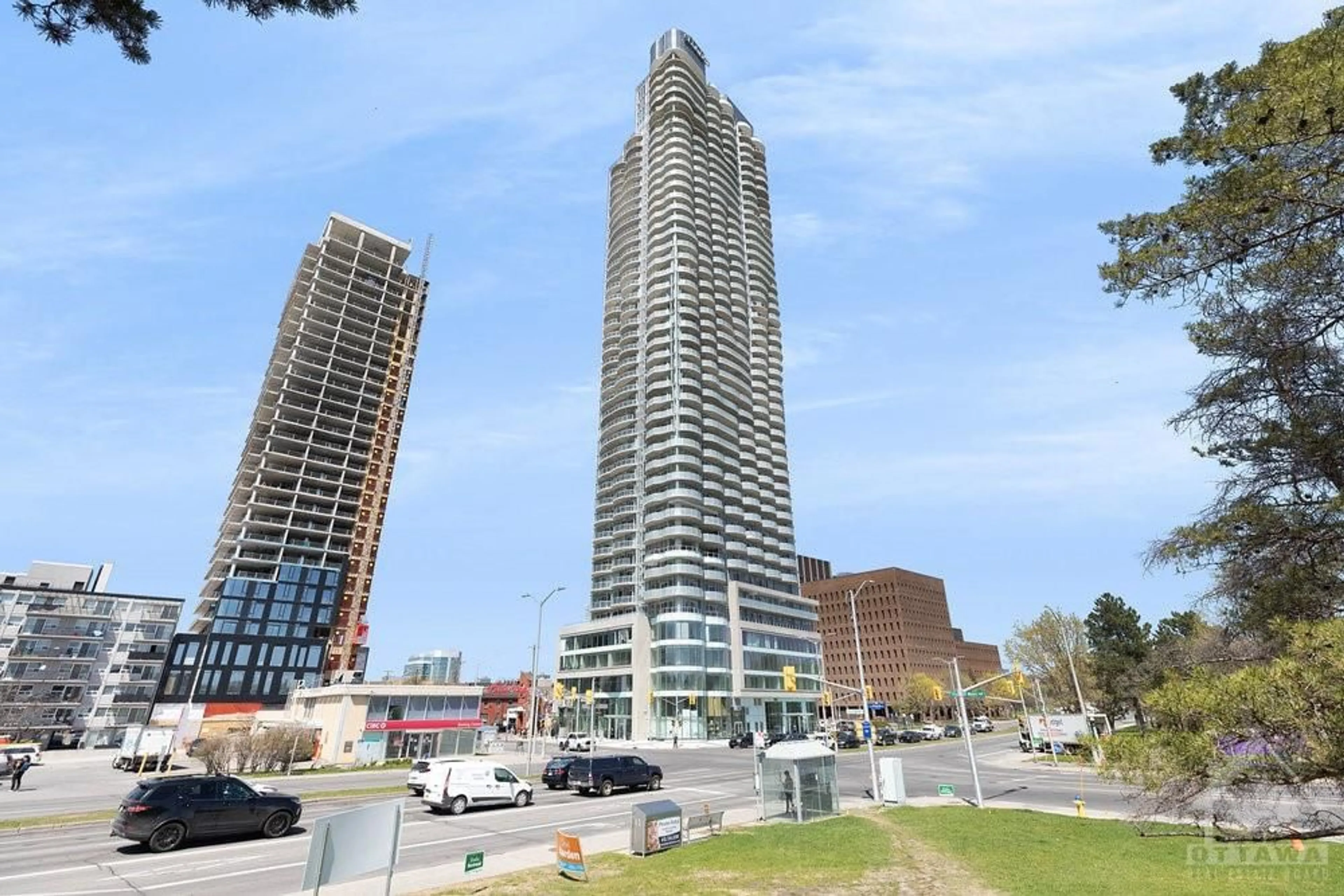 A pic from exterior of the house or condo, the view of city buildings for 805 CARLING Ave #2508, Ottawa Ontario K1S 5W9