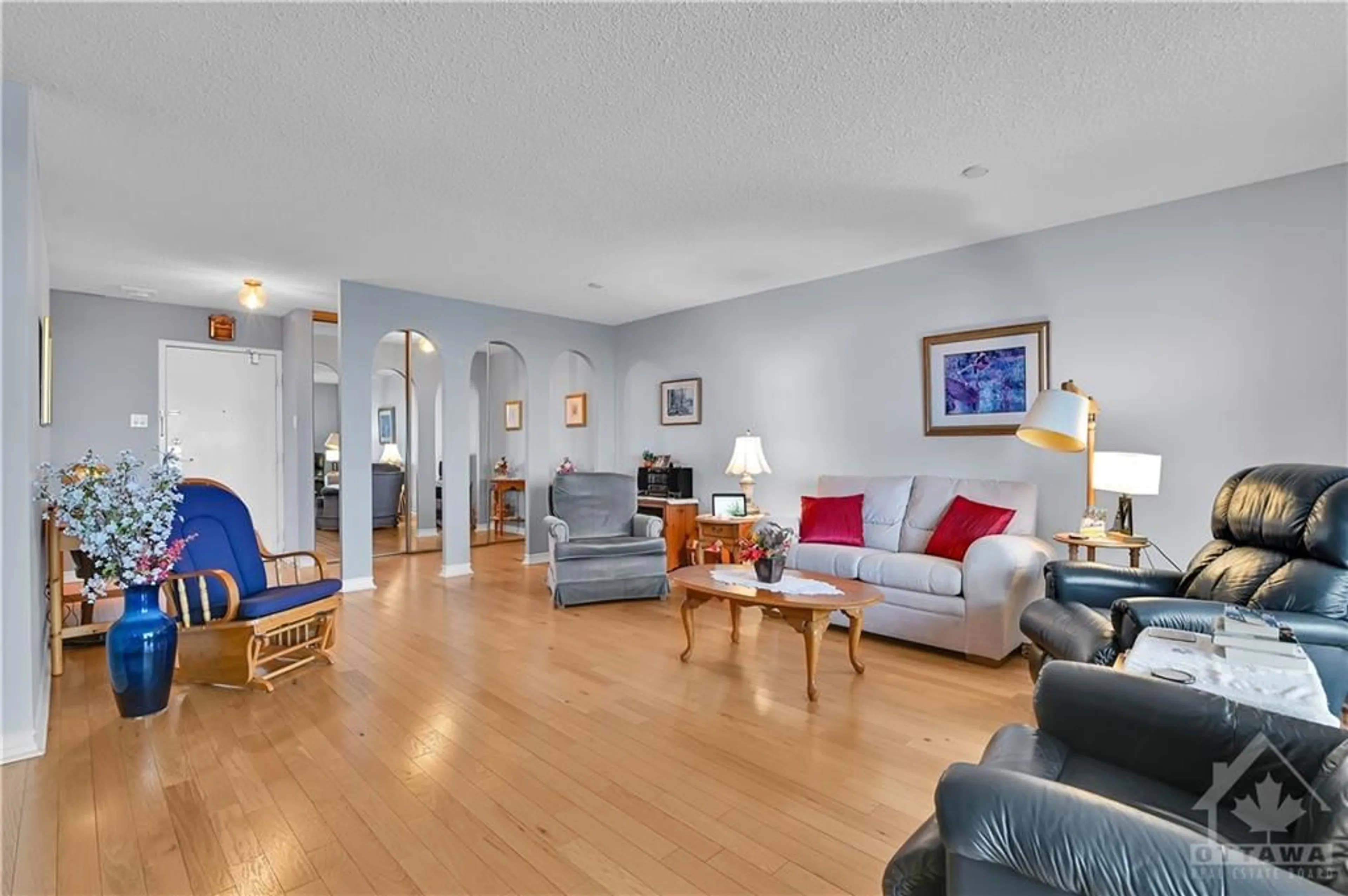 Living room, wood floors for 1785 FROBISHER Lane #2604, Ottawa Ontario K1G 3T7