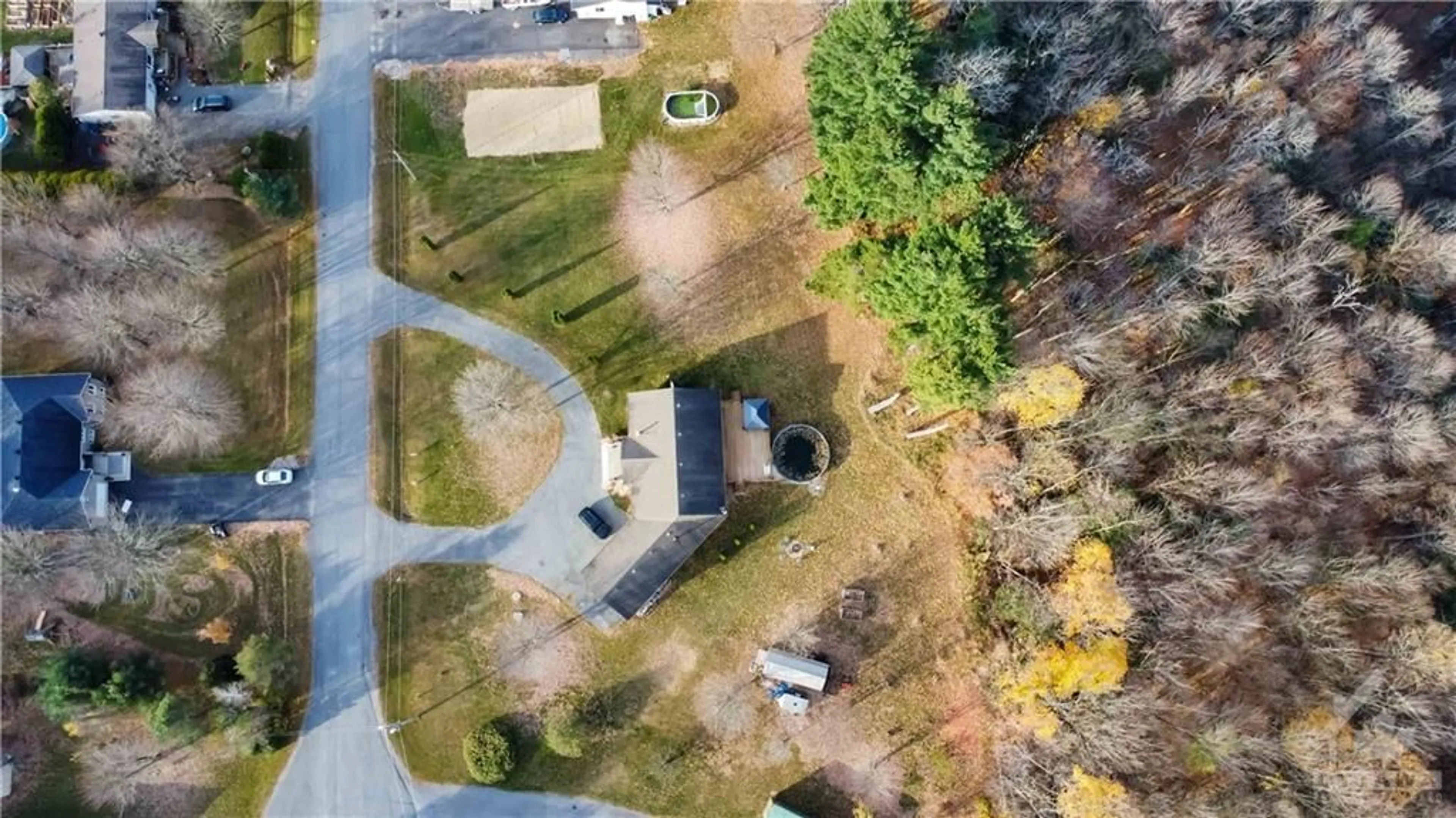 Frontside or backside of a home, the fenced backyard for 2081 FRANCHE Rd, Casselman Ontario K0A 1M0