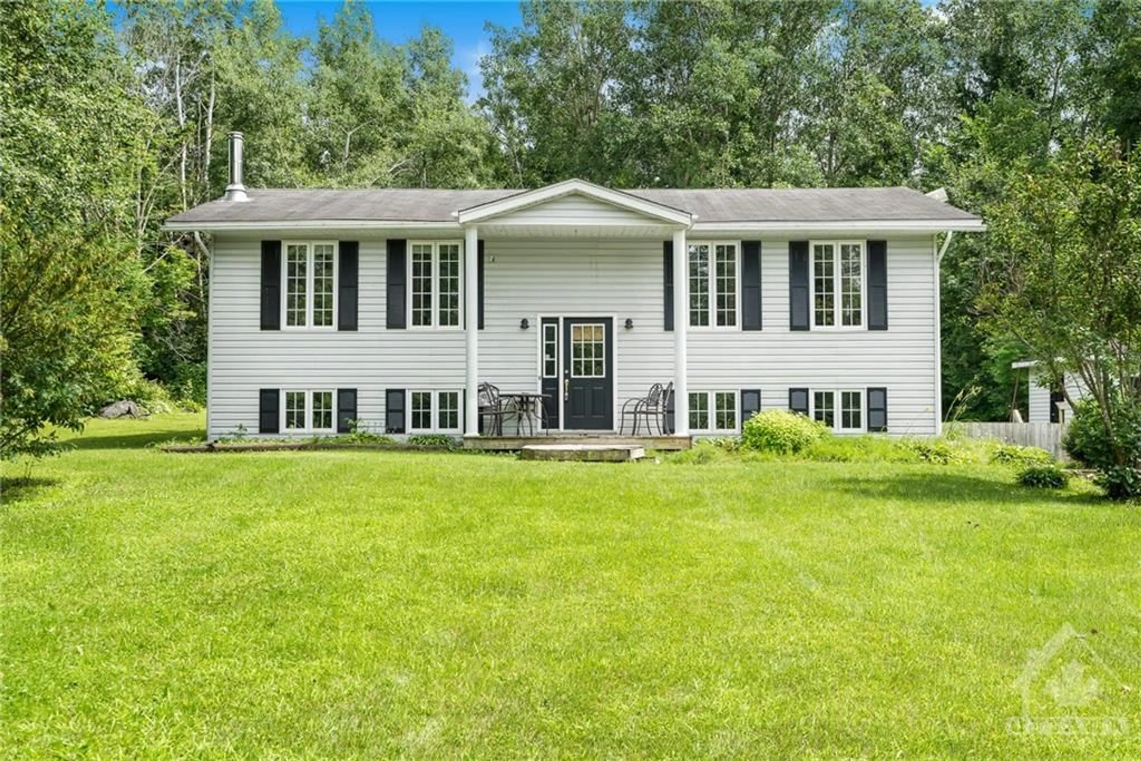 Frontside or backside of a home, cottage for 17372 CAMERON Rd, South Stormont Ontario K0C 2A0