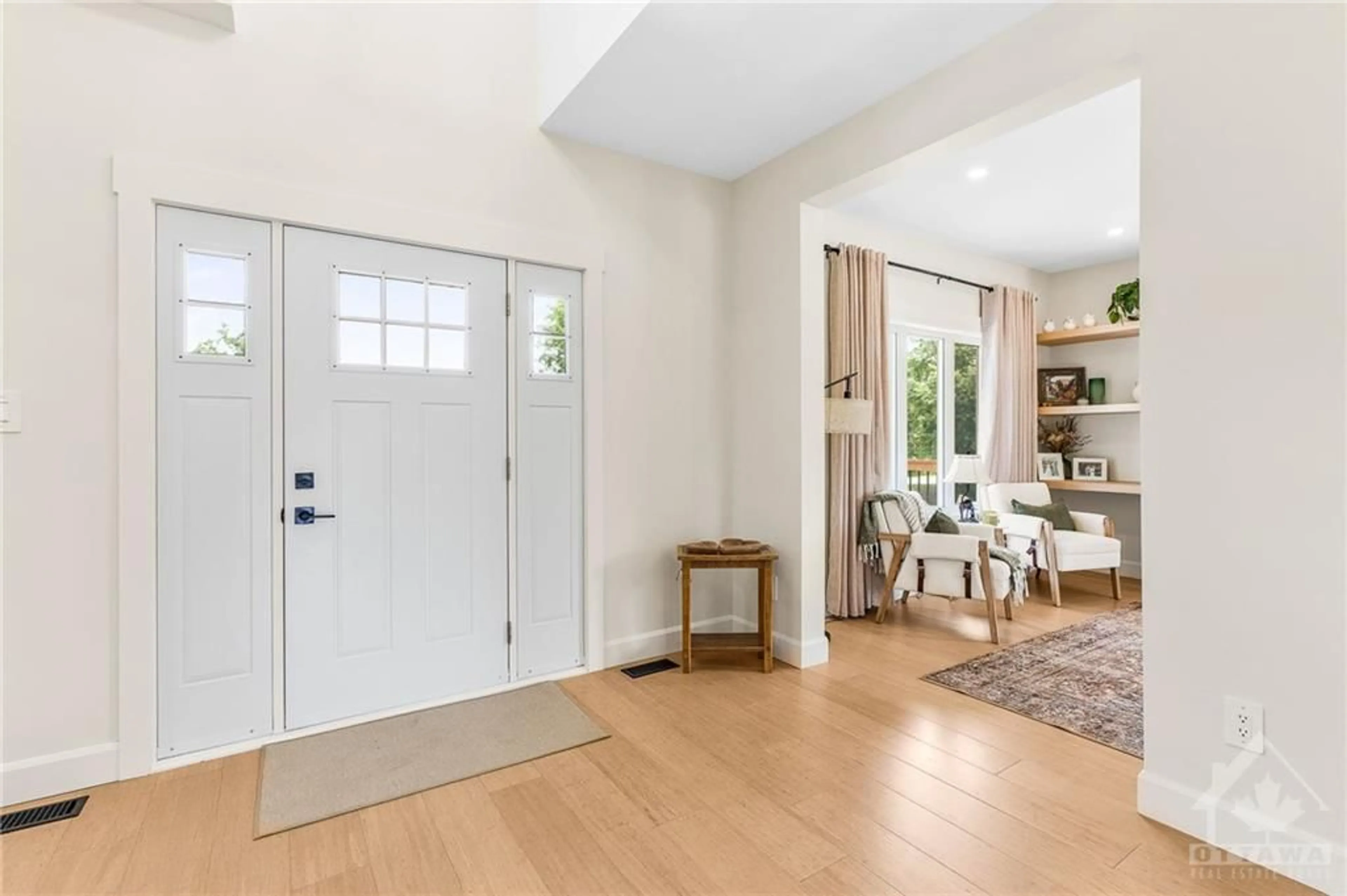 Indoor entryway, wood floors for 20379 EIGG Rd, Alexandria Ontario K0C 1A0