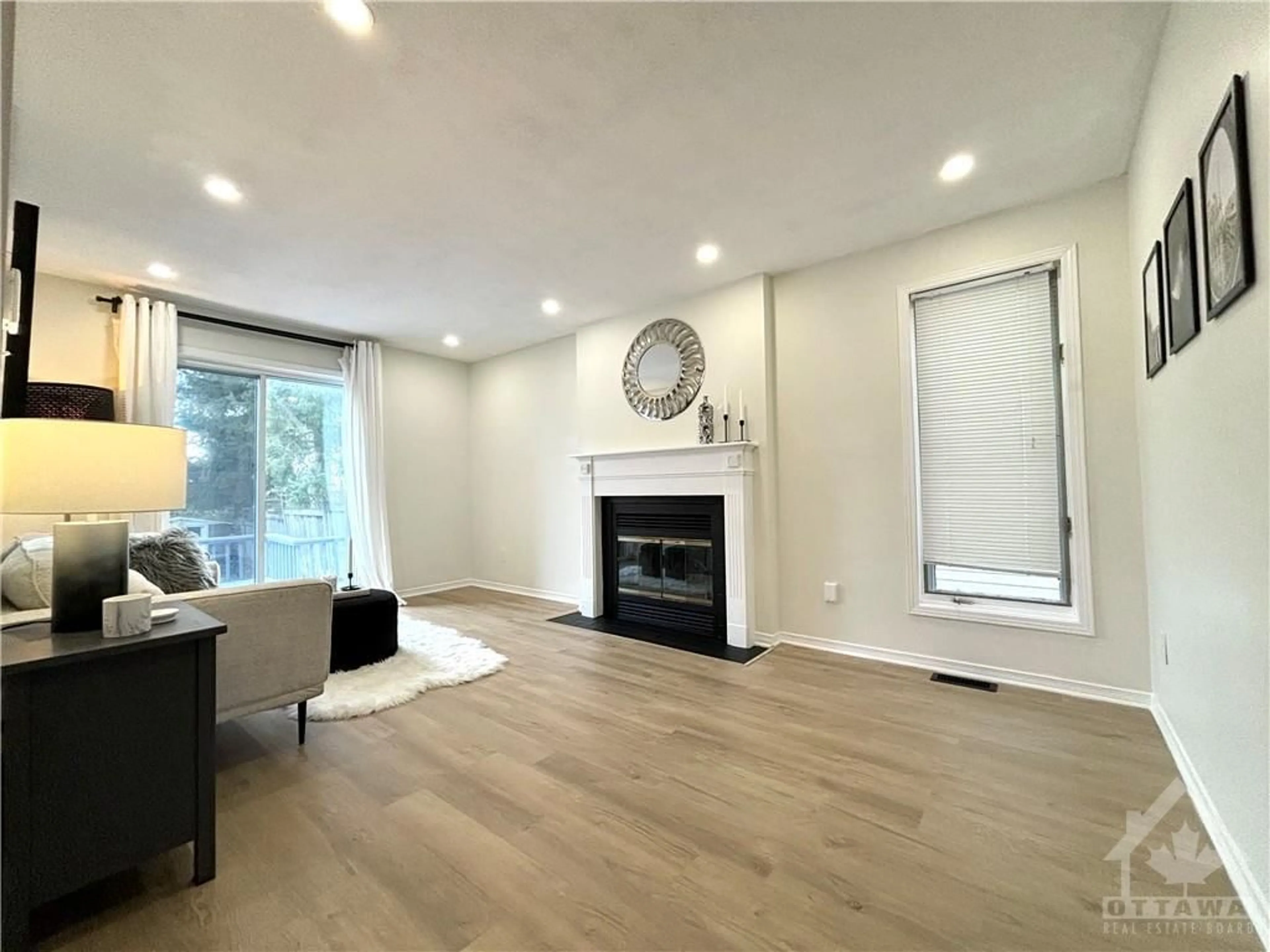 A pic of a room, wood floors for 86 PEACOCK Cres, Ottawa Ontario K2J 3N7