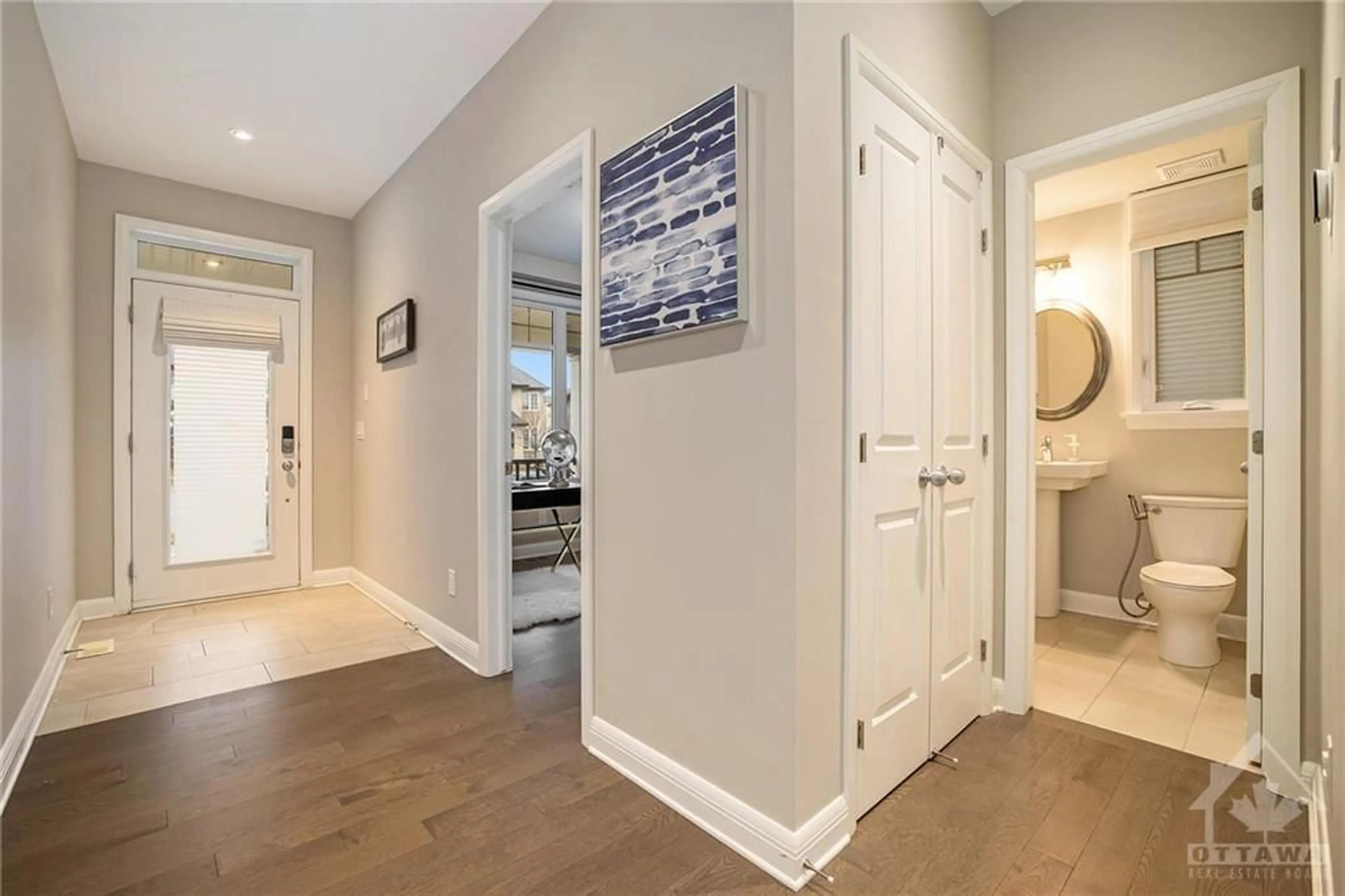 Indoor entryway, wood floors for 274 HUNTSVILLE Dr, Kanata Ontario K2T 0H1