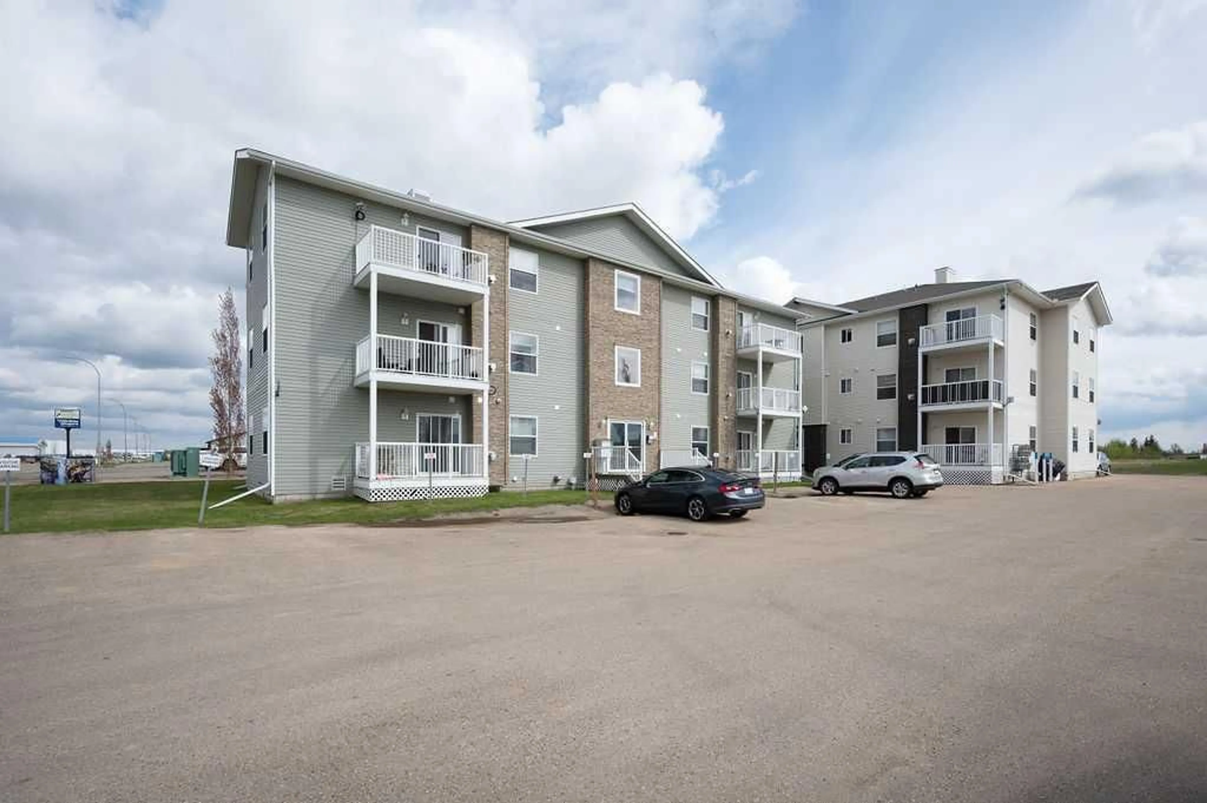 A pic from exterior of the house or condo for 2814 48 Ave #101,202,303,304, Athabasca Alberta T9S 1B7