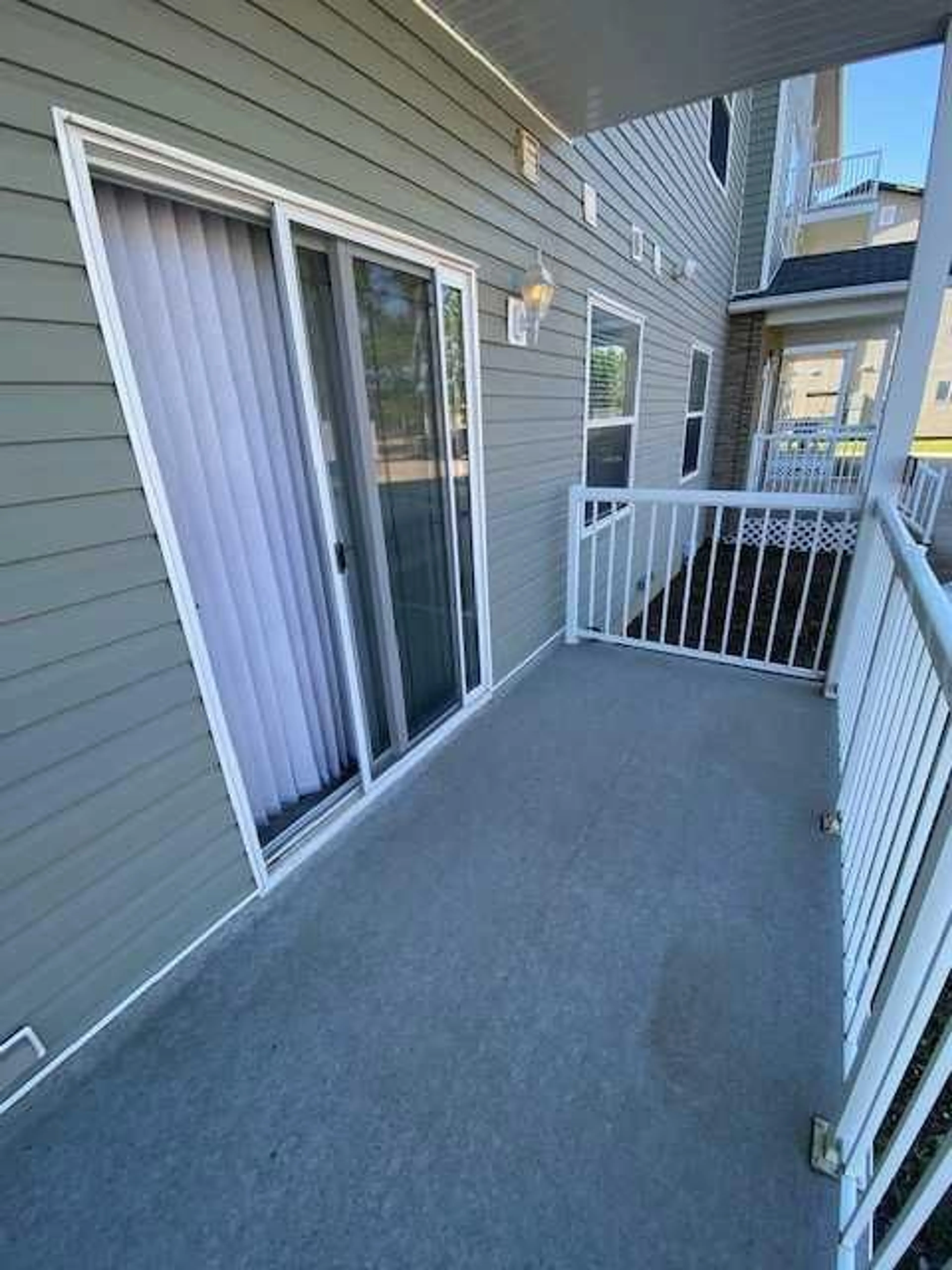 Patio for 502 1 St #102, Fox Creek Alberta T0H 1P0