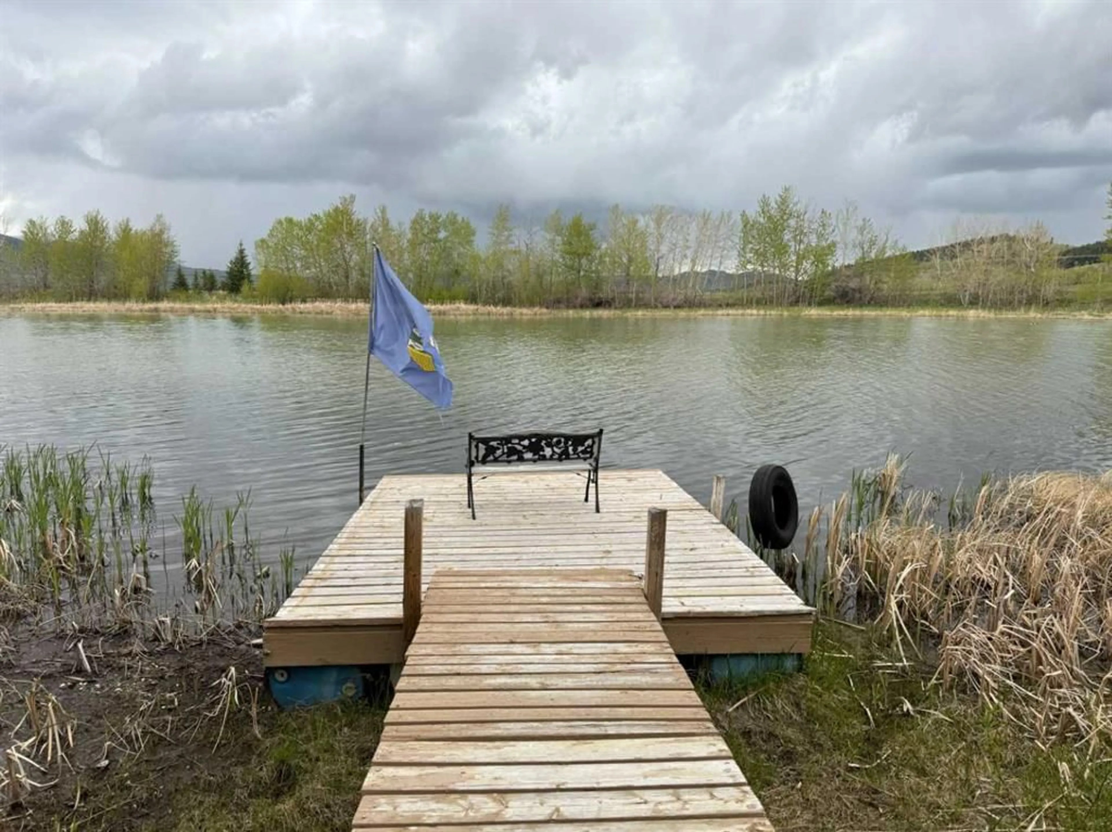 Shed for 4 Lee Lake Rd, Rural Pincher Creek No. 9, M.D. of Alberta T0K 1W0