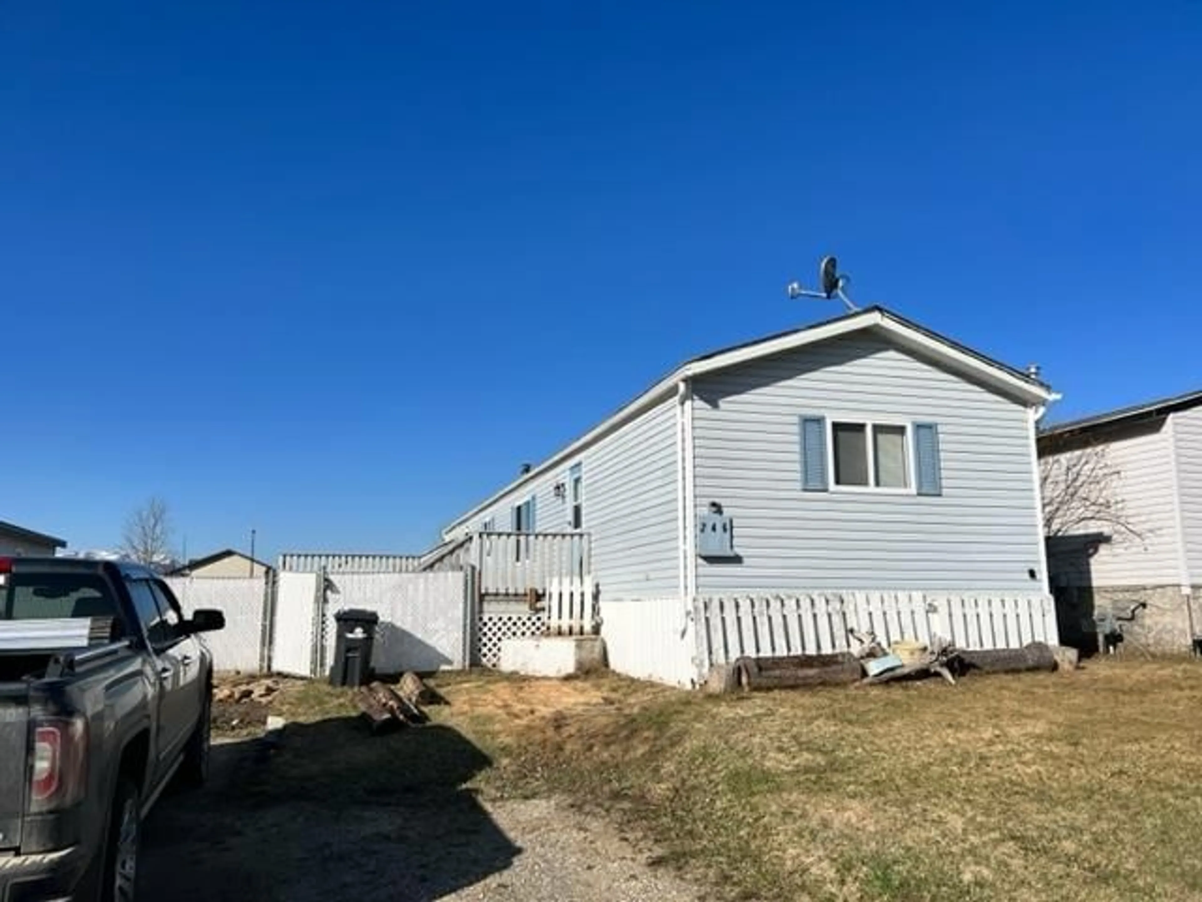 Frontside or backside of a home for 246 Mawdsley Cres, Grande Cache Alberta T0E 0Y0