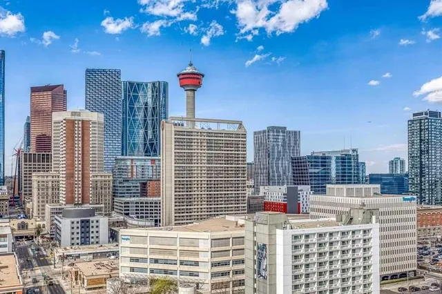 215 13 Ave #1601, Calgary 4
