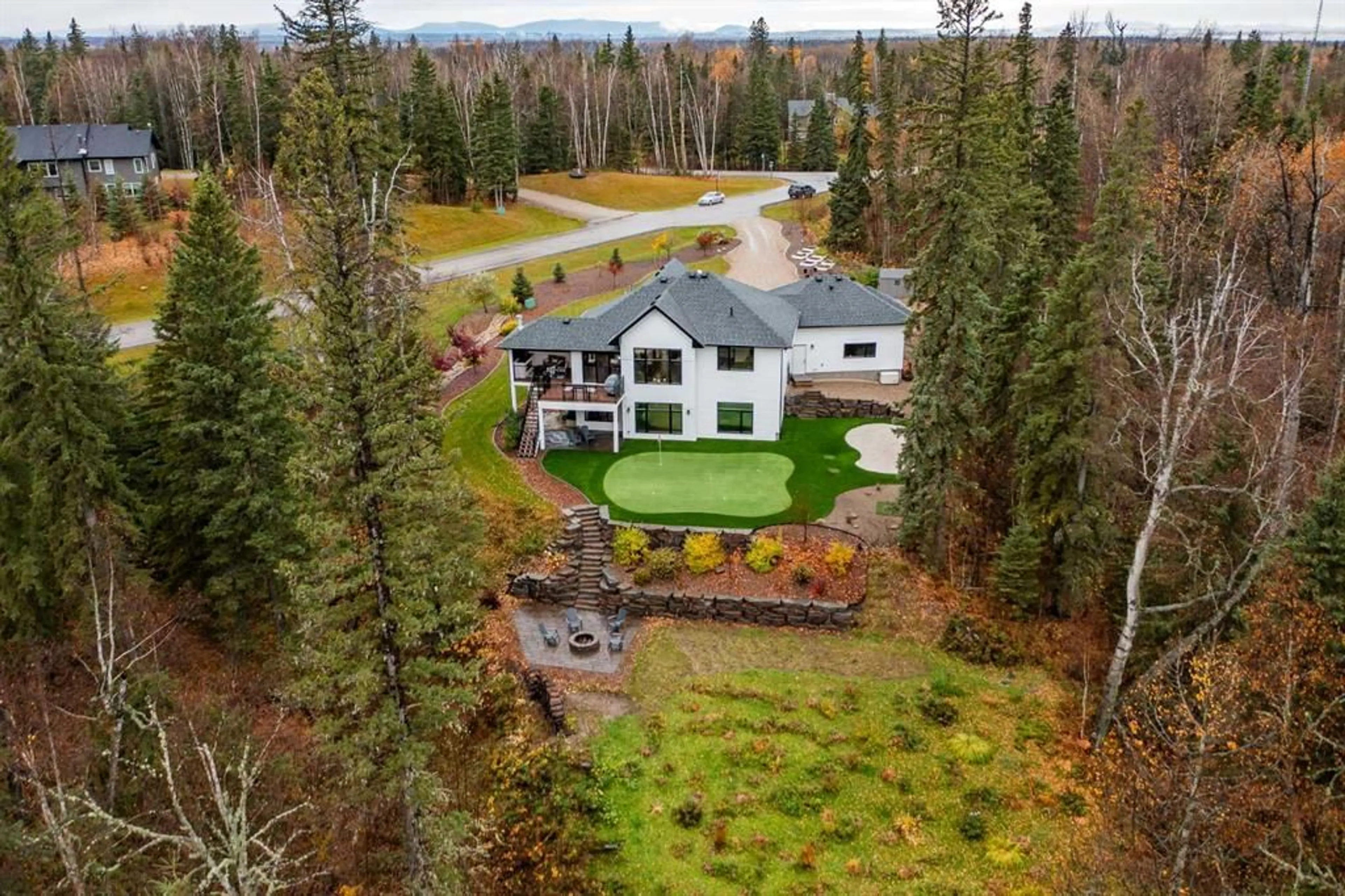 Outside view for 19 BOULDER Dr, Rural Clearwater County Alberta T0M 0C0