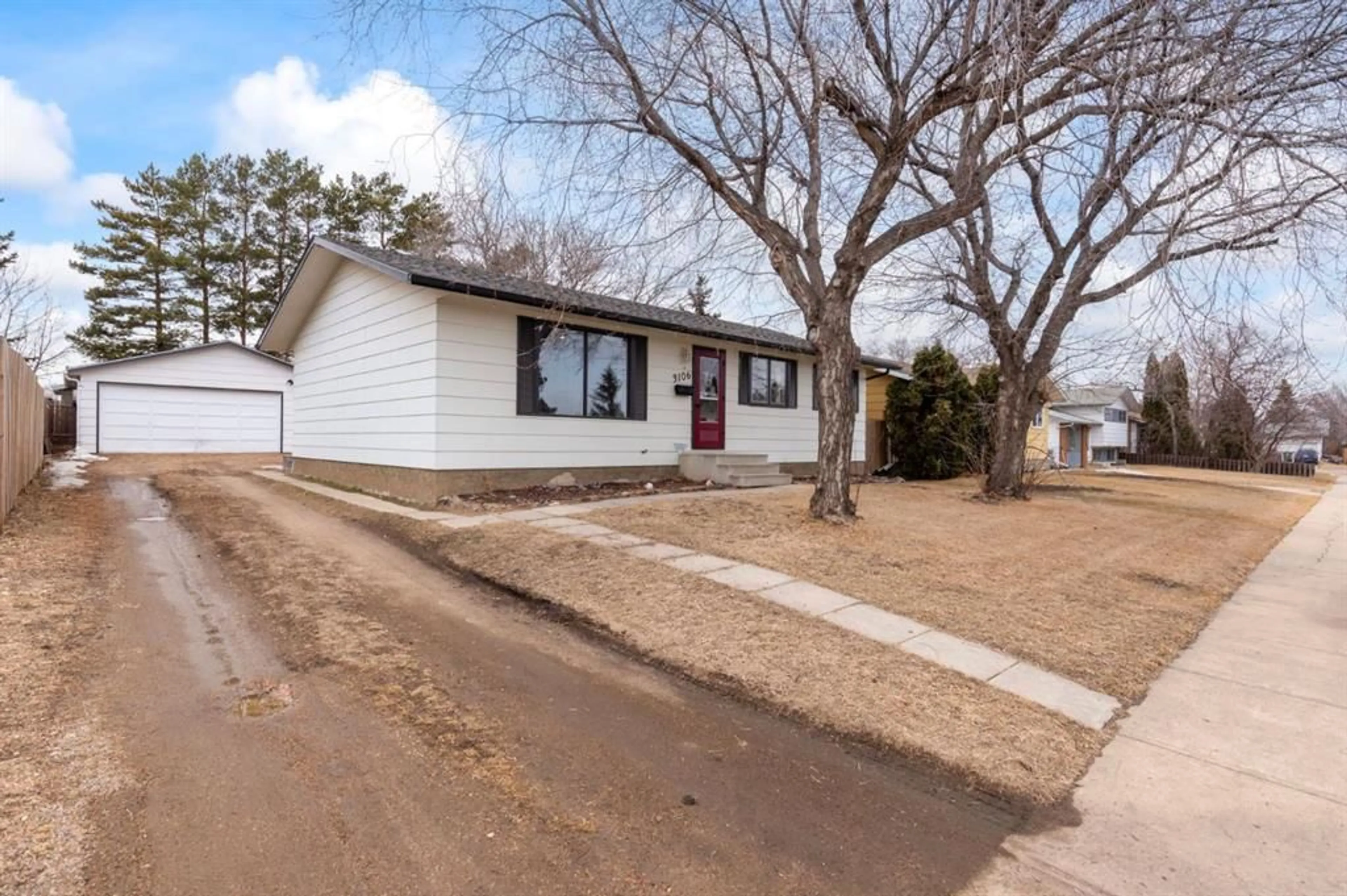 Frontside or backside of a home for 3106 48 Ave, Lloydminster Saskatchewan S9V 1C6