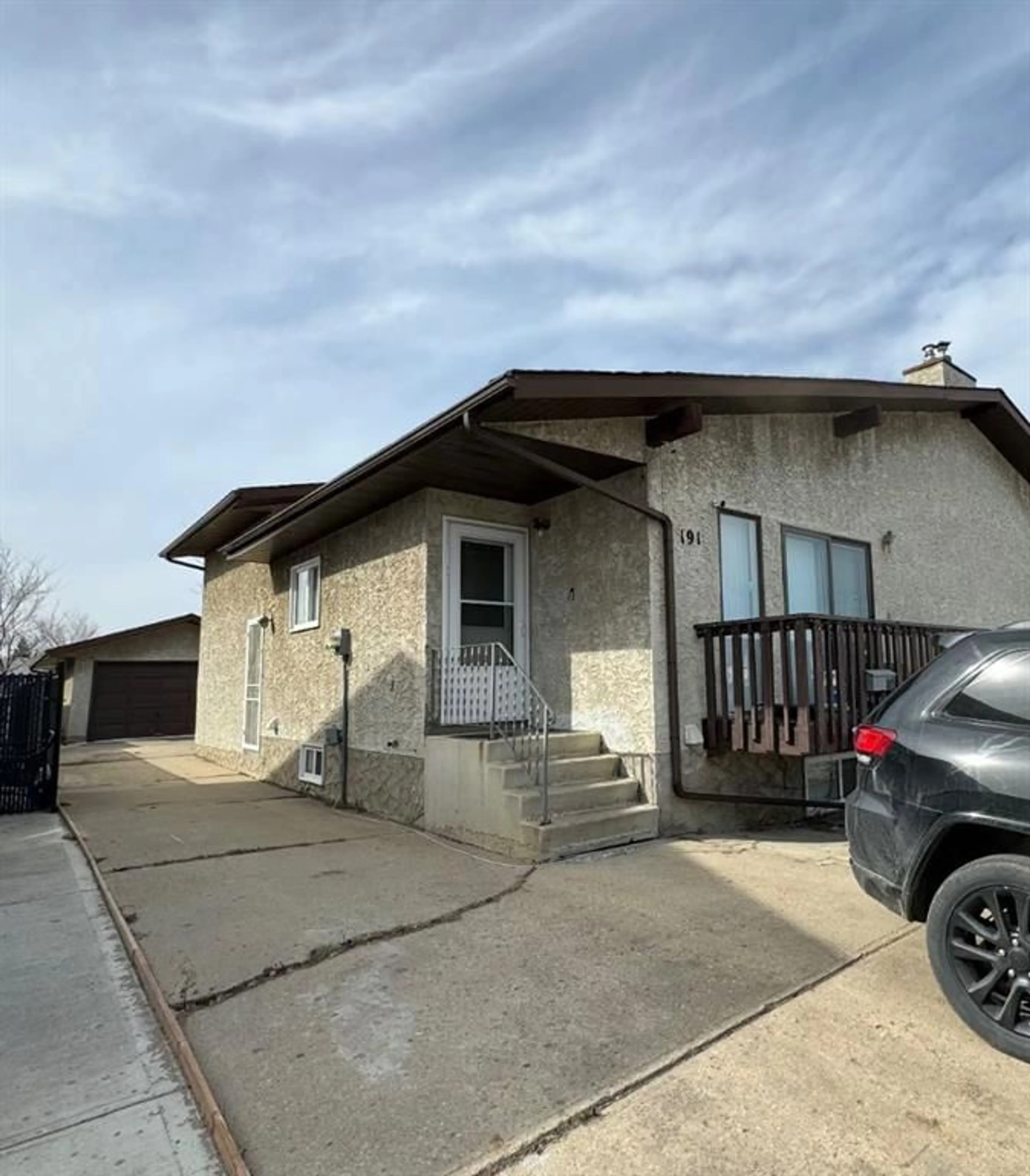 Frontside or backside of a home for 191 Cochrane Cres, Fort McMurray Alberta T9K 1H1