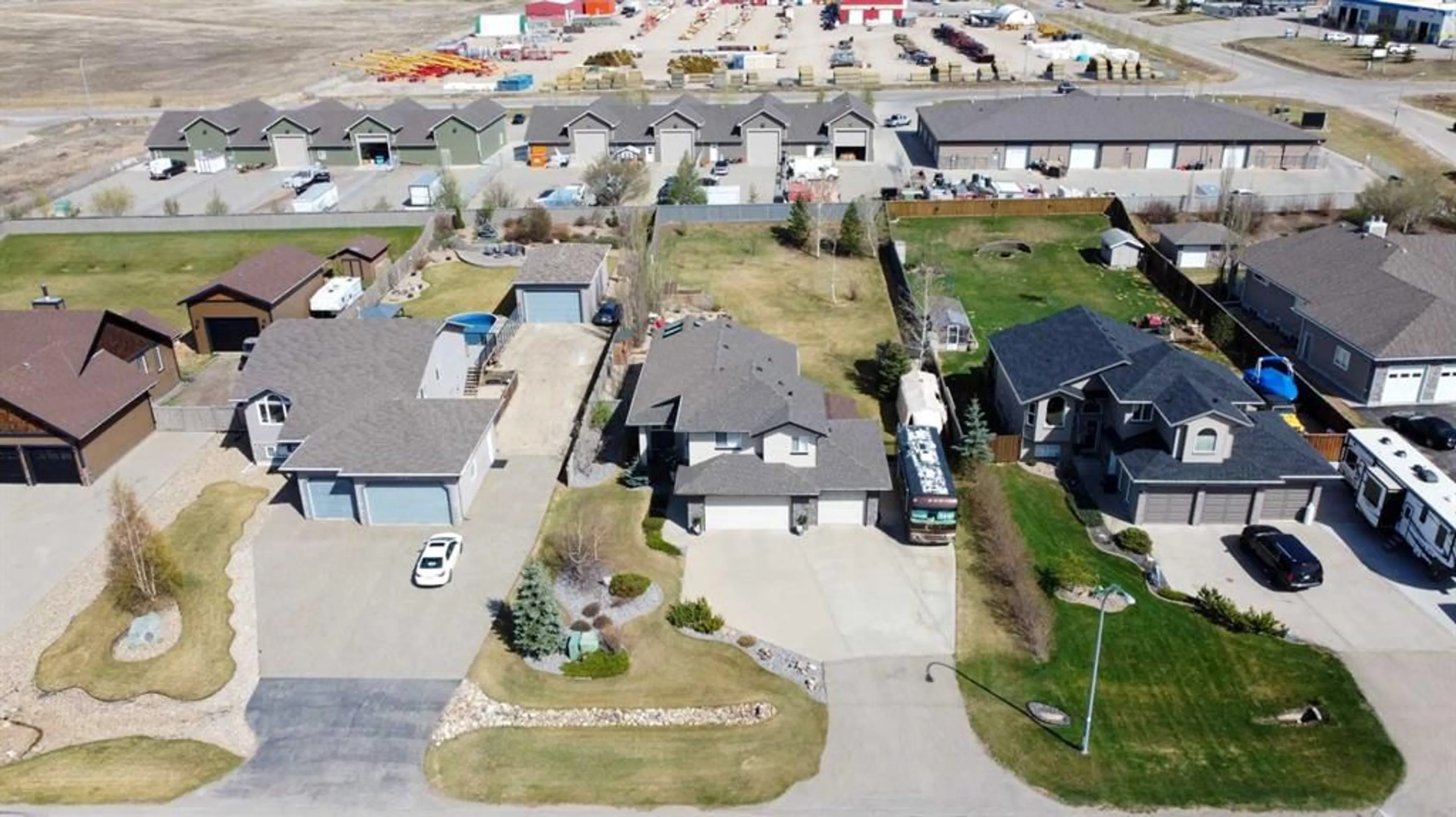 Frontside or backside of a home for 15609 103 St, Rural Grande Prairie No. 1, County of Alberta T8V 0P1